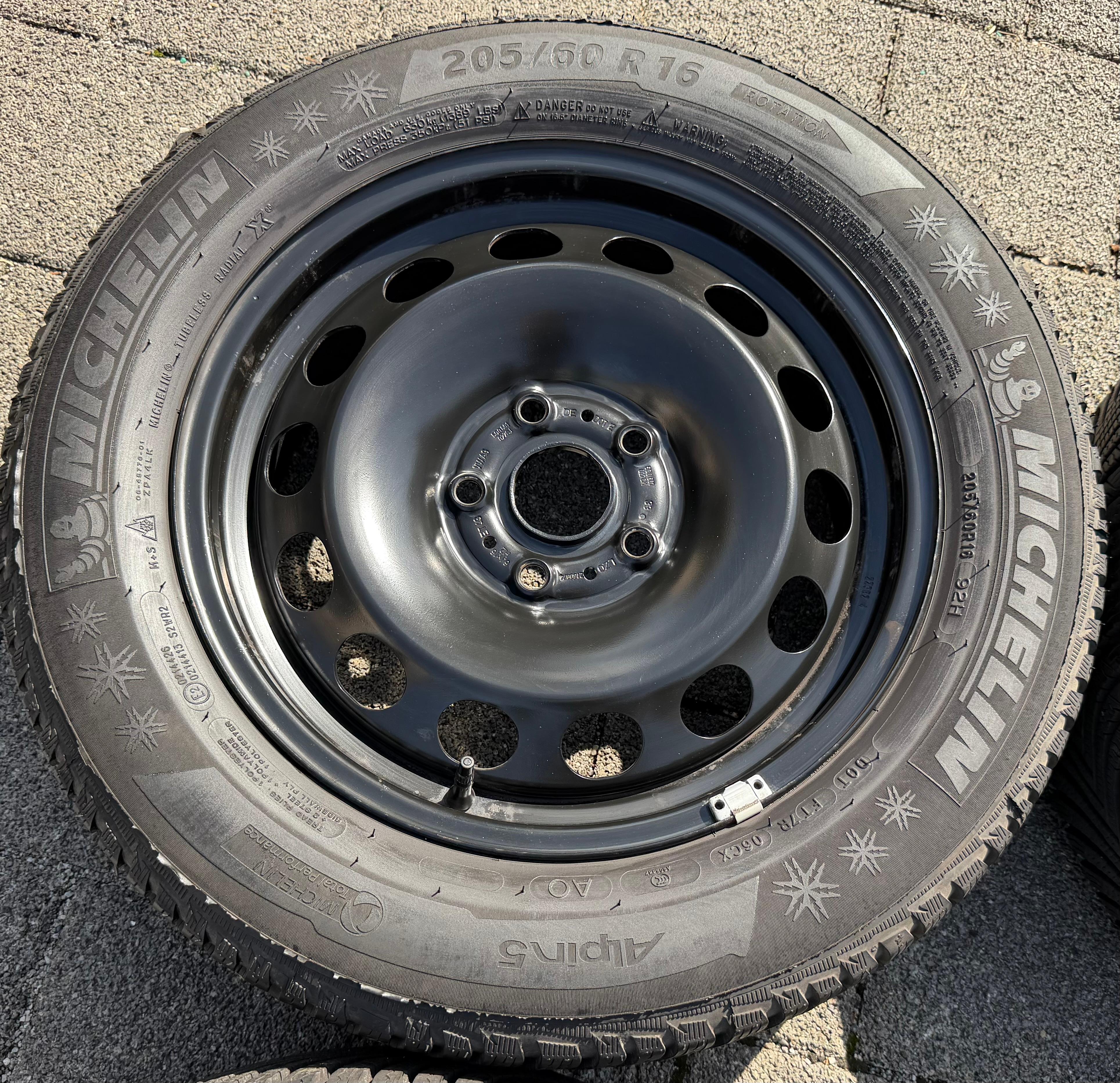4 Winterräder Audi Q2 GA VW T-ROC A11 205/60R16 92H Michelin Alpin 5 Winterreifen