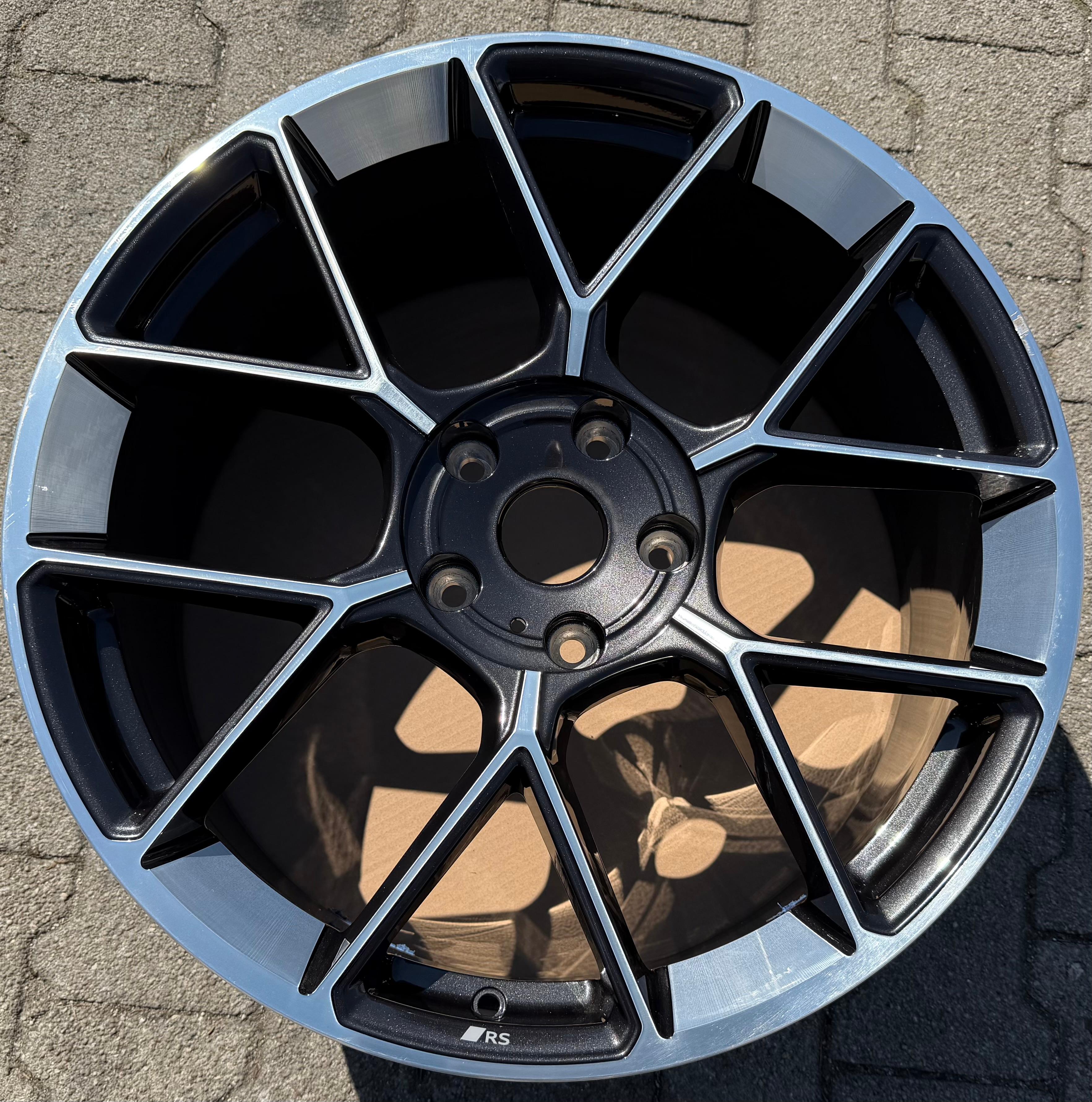 1 cerchio in lega originale da 21" per Audi E-Tron GT 4J 4J3601025CJ 9,5Jx21 ET60 E-Tron, spedizione gratuita
