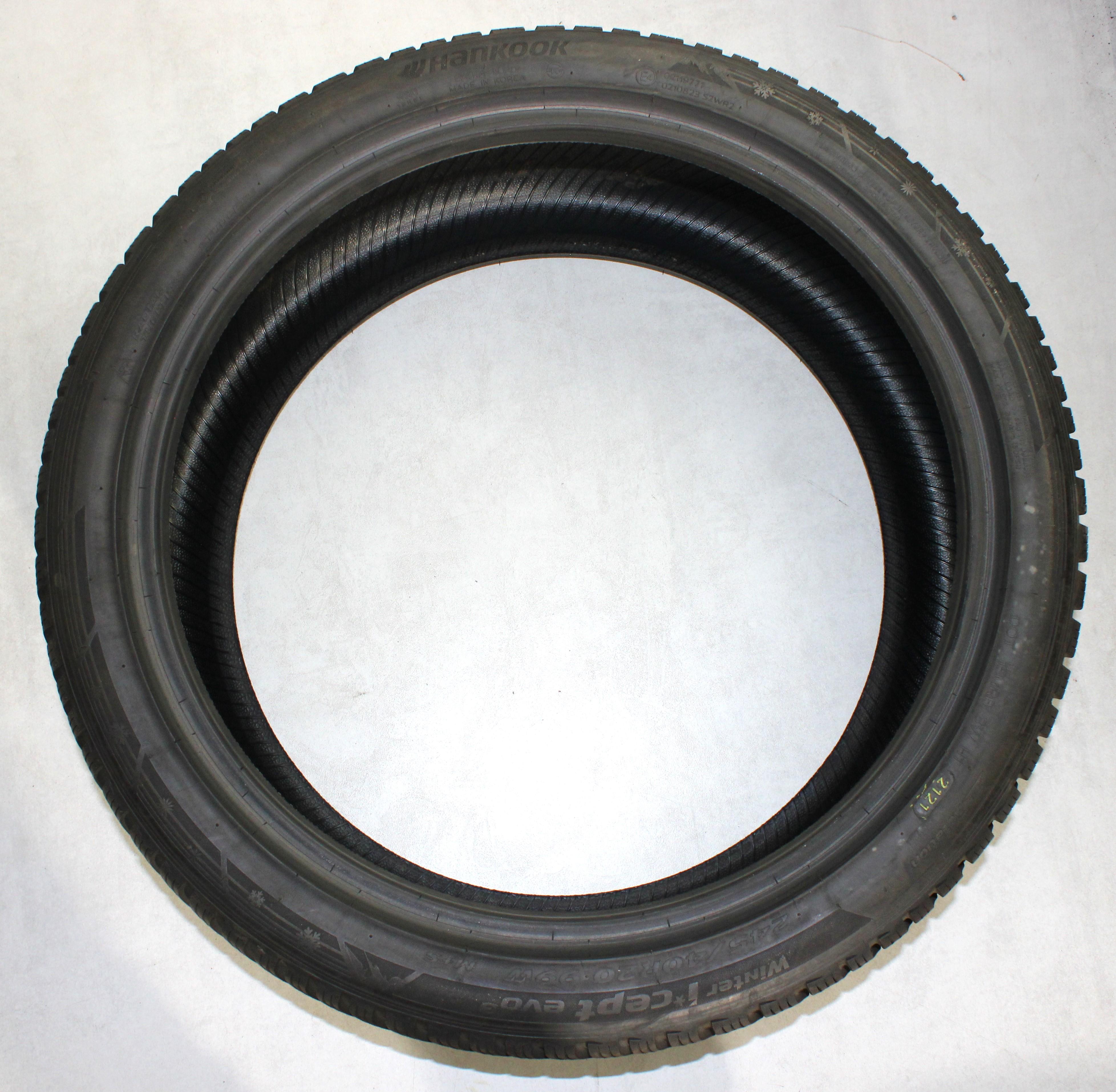 2 x 245/40R20 99W 2 x 275/35R20 102W Neumáticos de invierno Hankook Winter I*Cept Evo 3 7mm 2021