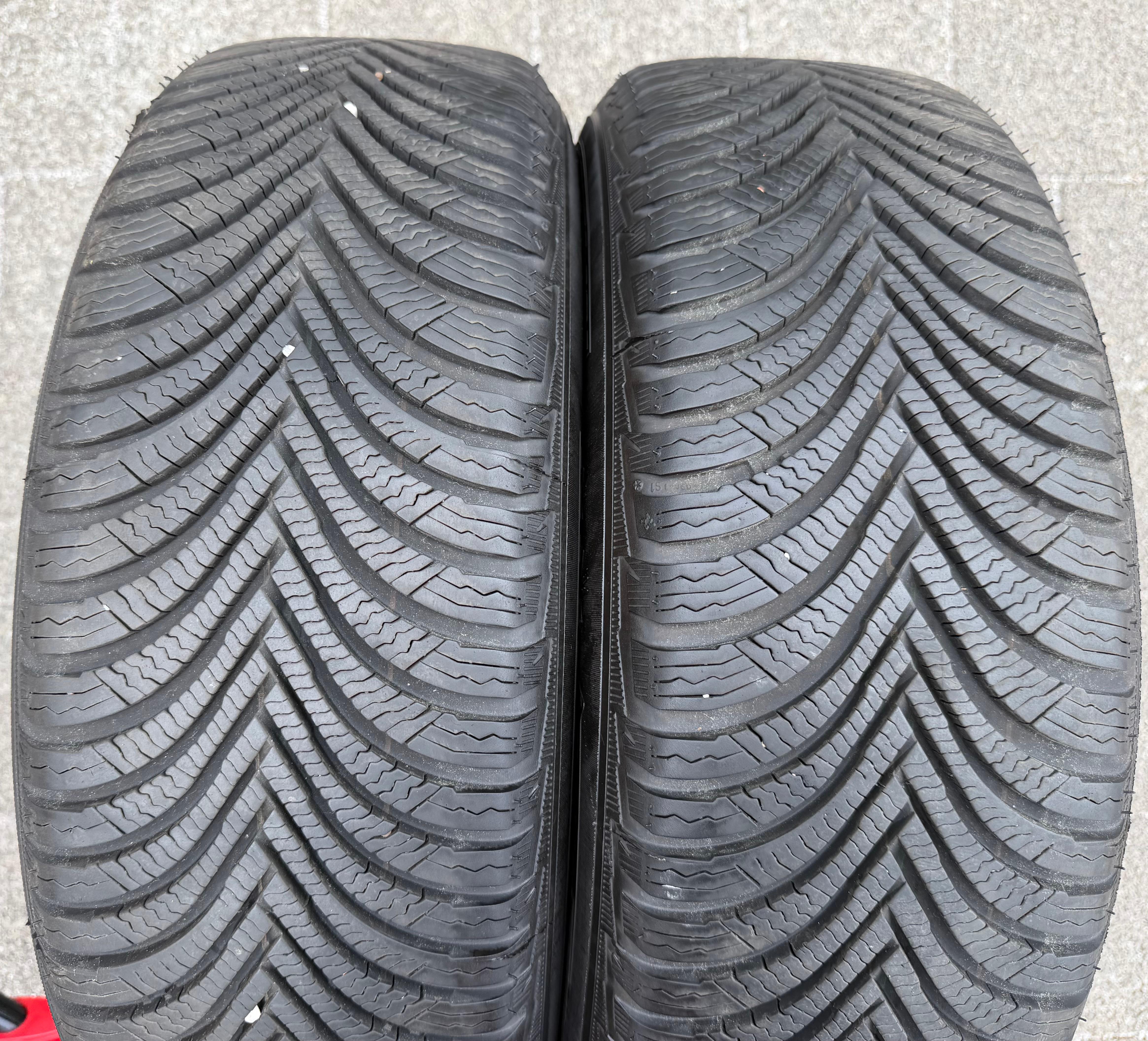 2 x 205/60R16 92H Winterreifen Michelin Alpin 5 7,5mm 2023