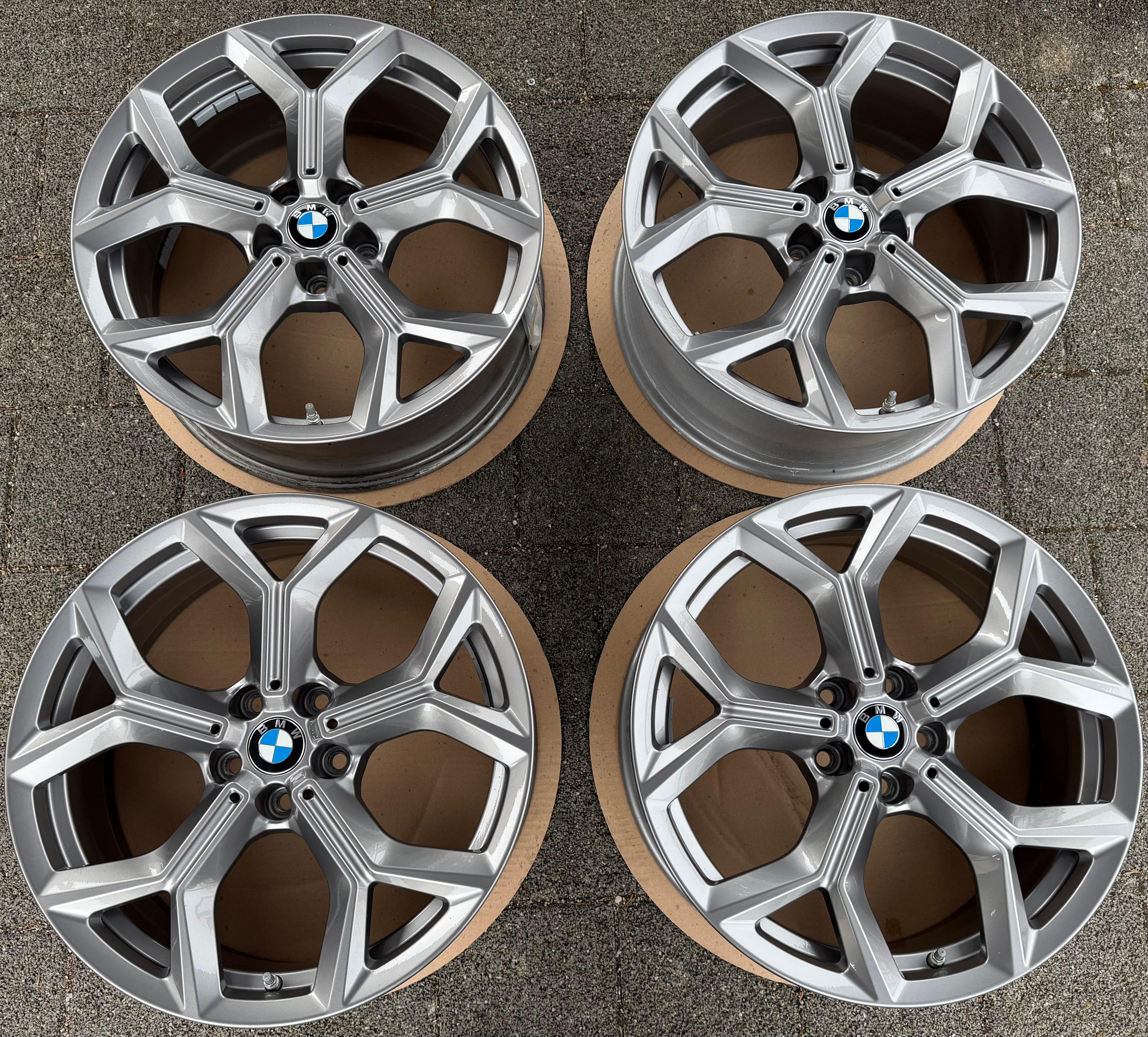 4 ORIGINAL 19" ALUFELGEN BMW X3 G01 X4 G04 6877327 STYLING 693 7,5x19 ET32 RDKS