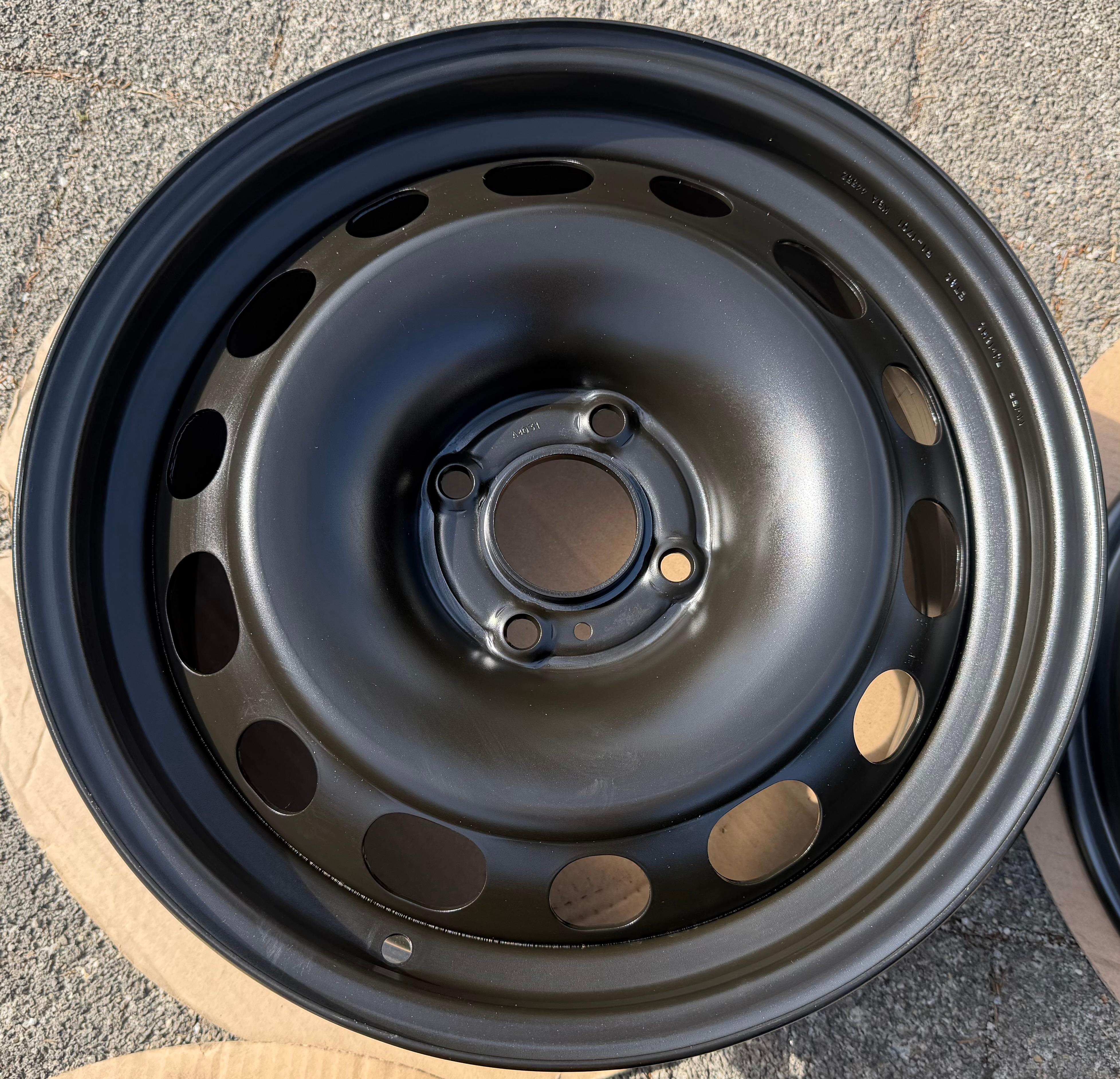 4 cerchi in acciaio da 16" per Peugeot 3008 e 308, 7x16 ET32 4x108, 5401.R0, NUOVI