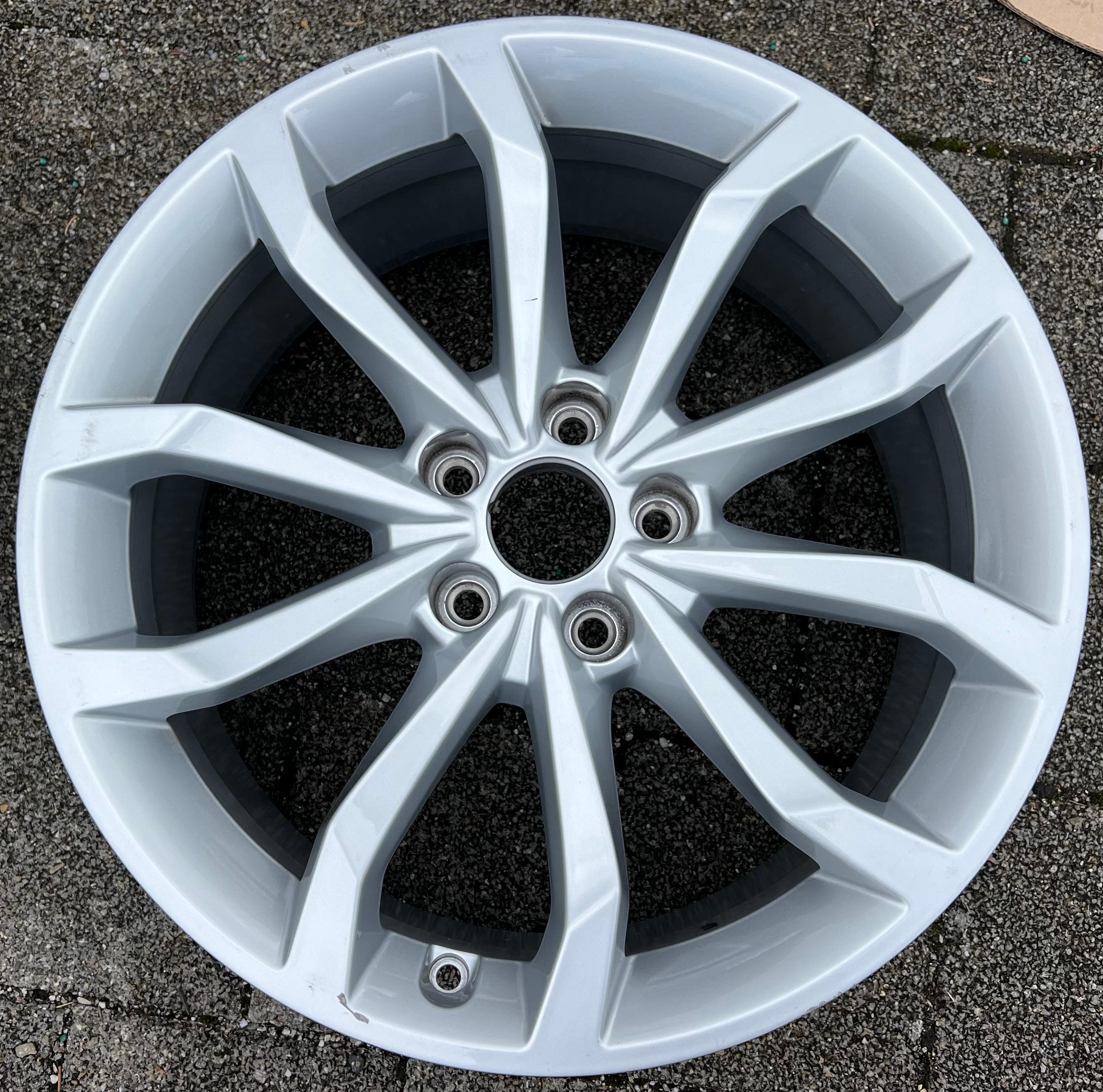 1 ORIGINELE 18" ALUMINIUM VELG AUDI A4 8W 8W0601025H 8x18 ET40 GRATIS VERZENDING