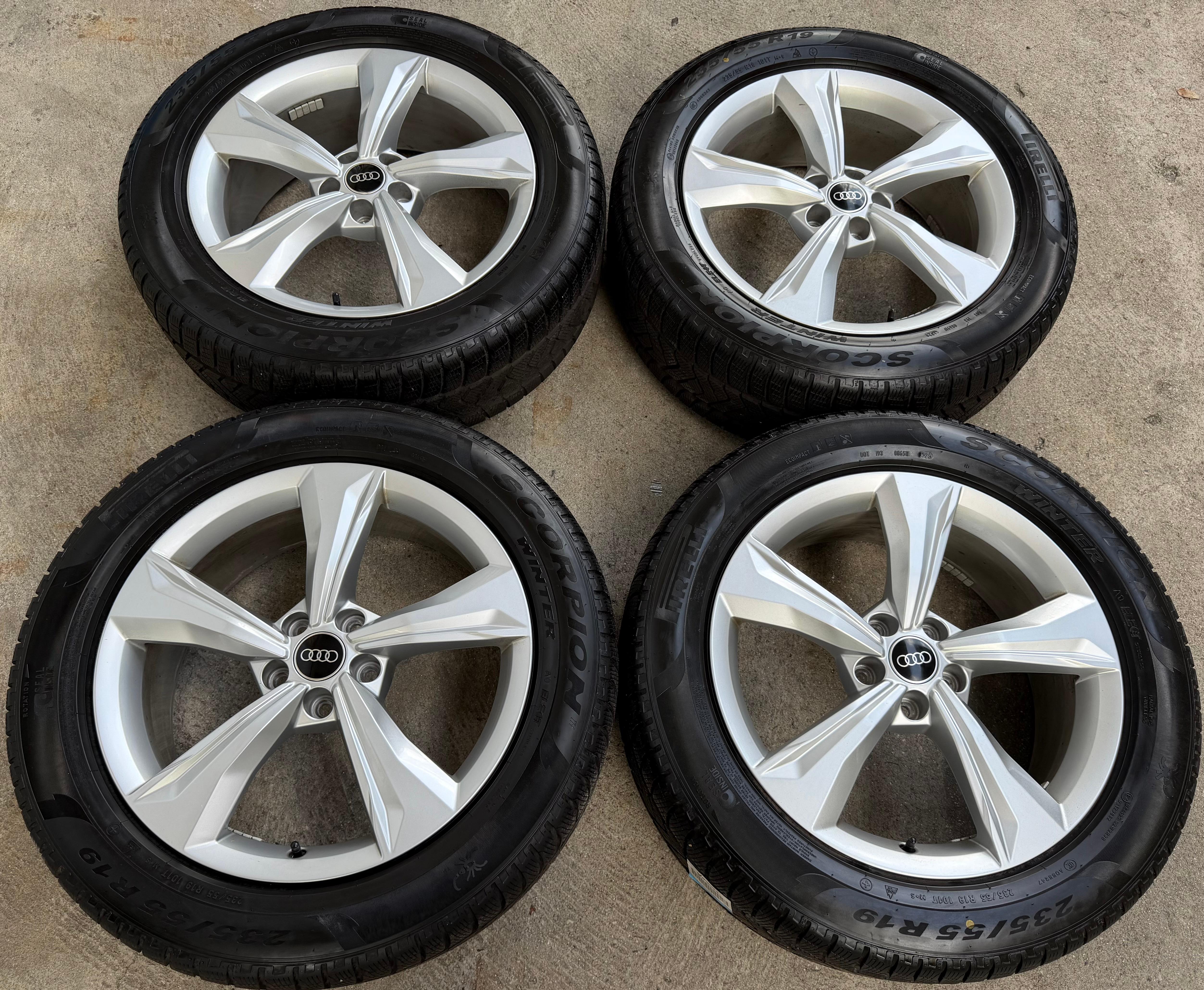 4 Original 19" Alu Winterräder Audi Q5 SQ5 FY 80A601025K 235/55R19 101H Pirelli 2025