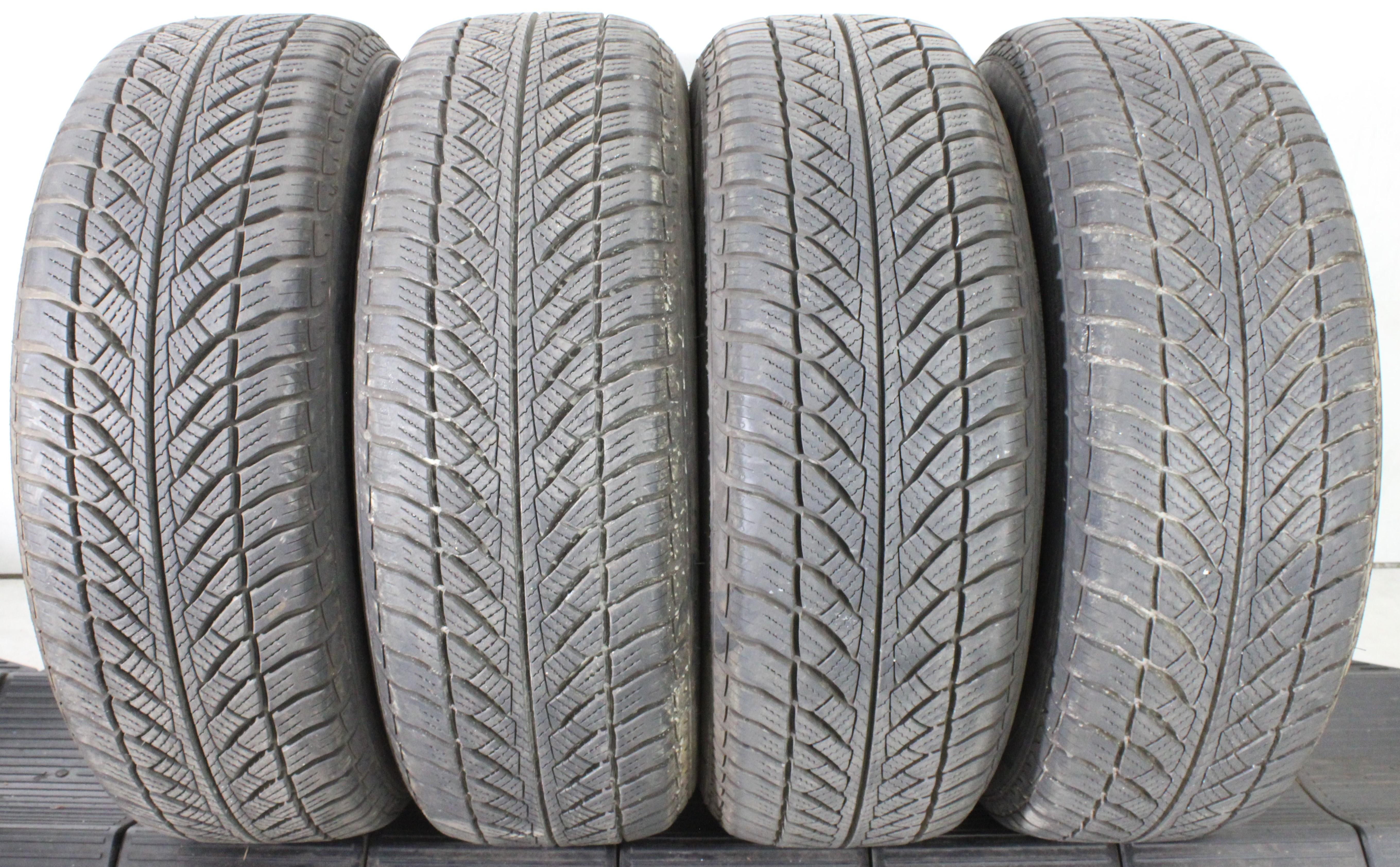 4 x 205/60R16 92H Winterreifen Goodyear Ultra Grip 8 Performance * 7,5mm 2015