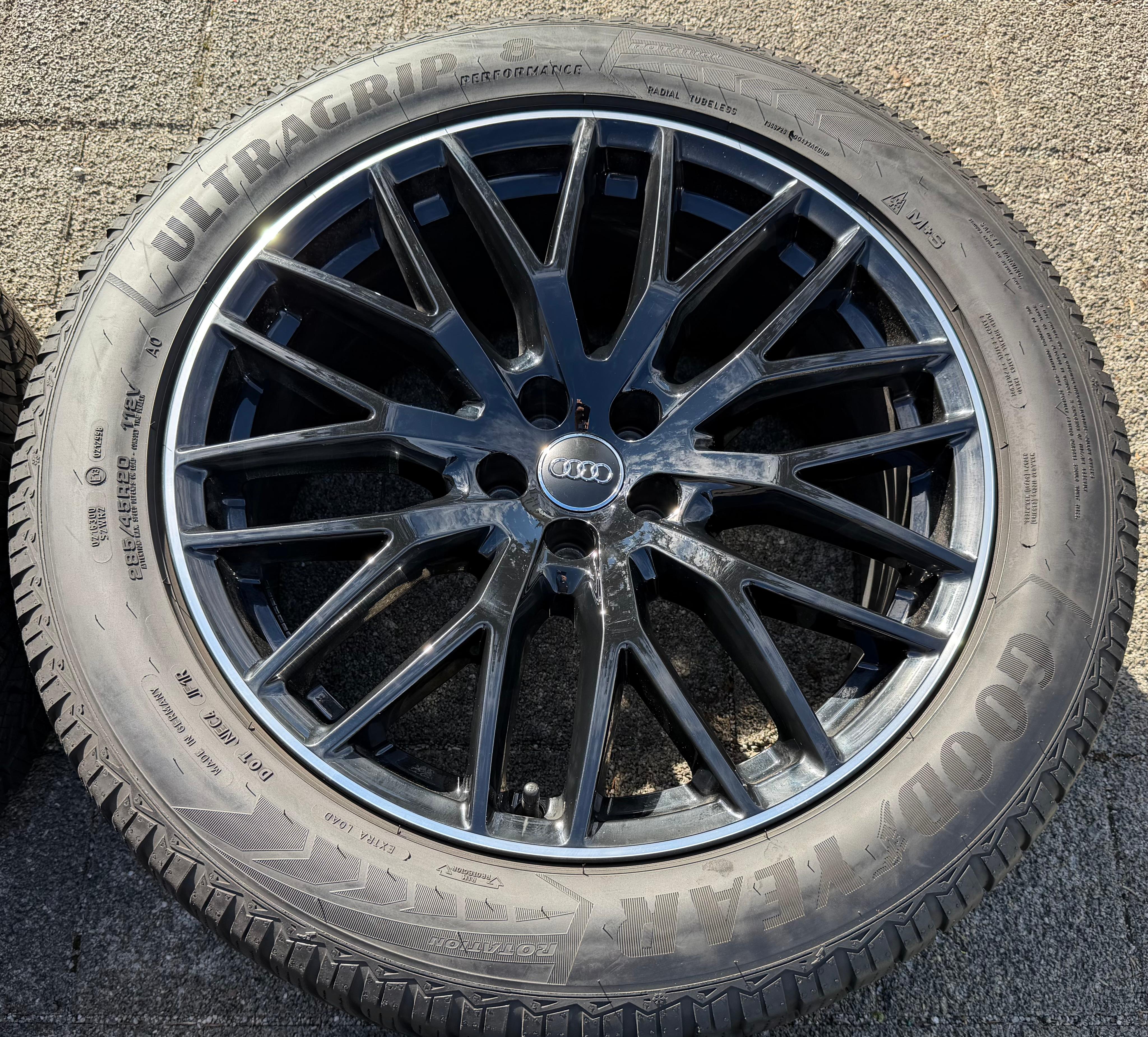 4 Original 20" Alu Winterräder Audi Q7 4M 4M0601025CR 285/45R20 112V Goodyear