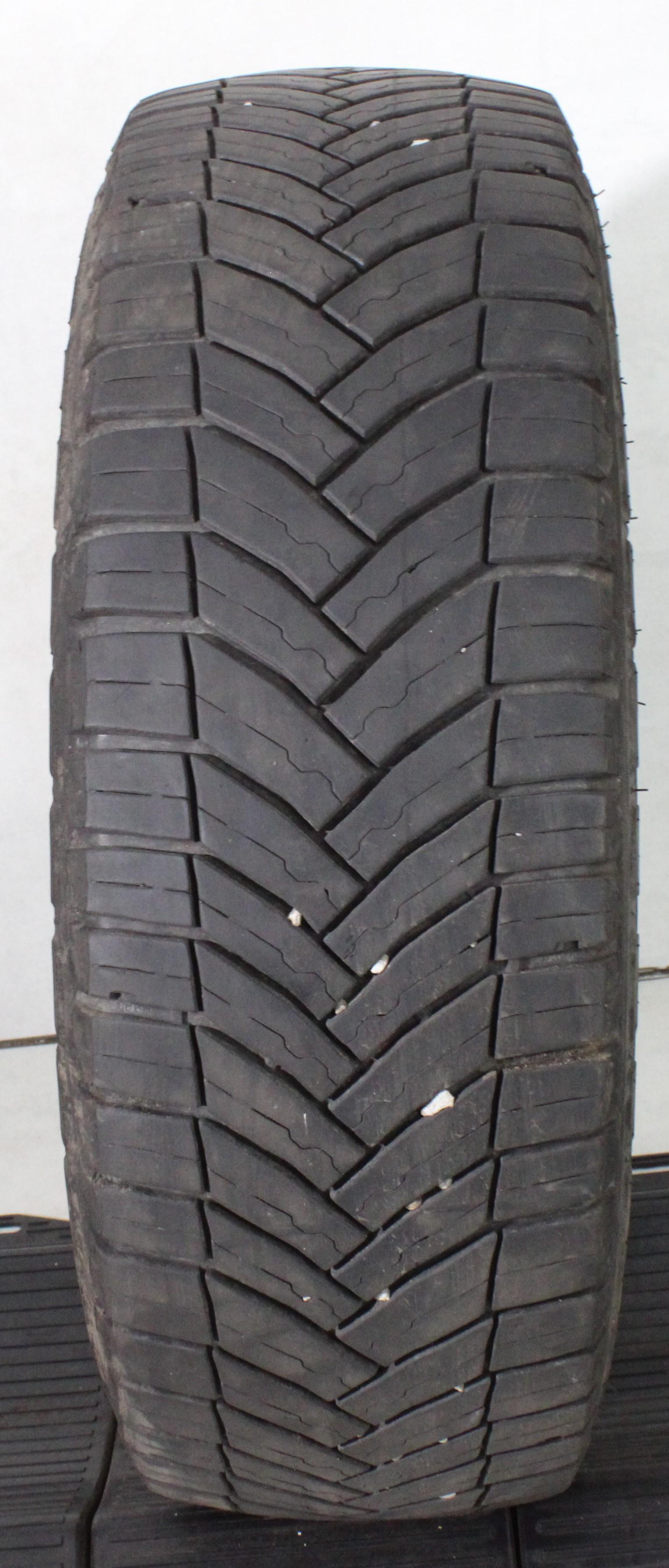 1 x 215/65R15C 104/102T Ganzjahresreifen Michelin Agilis Cross Climate 5,5-5mm 2019