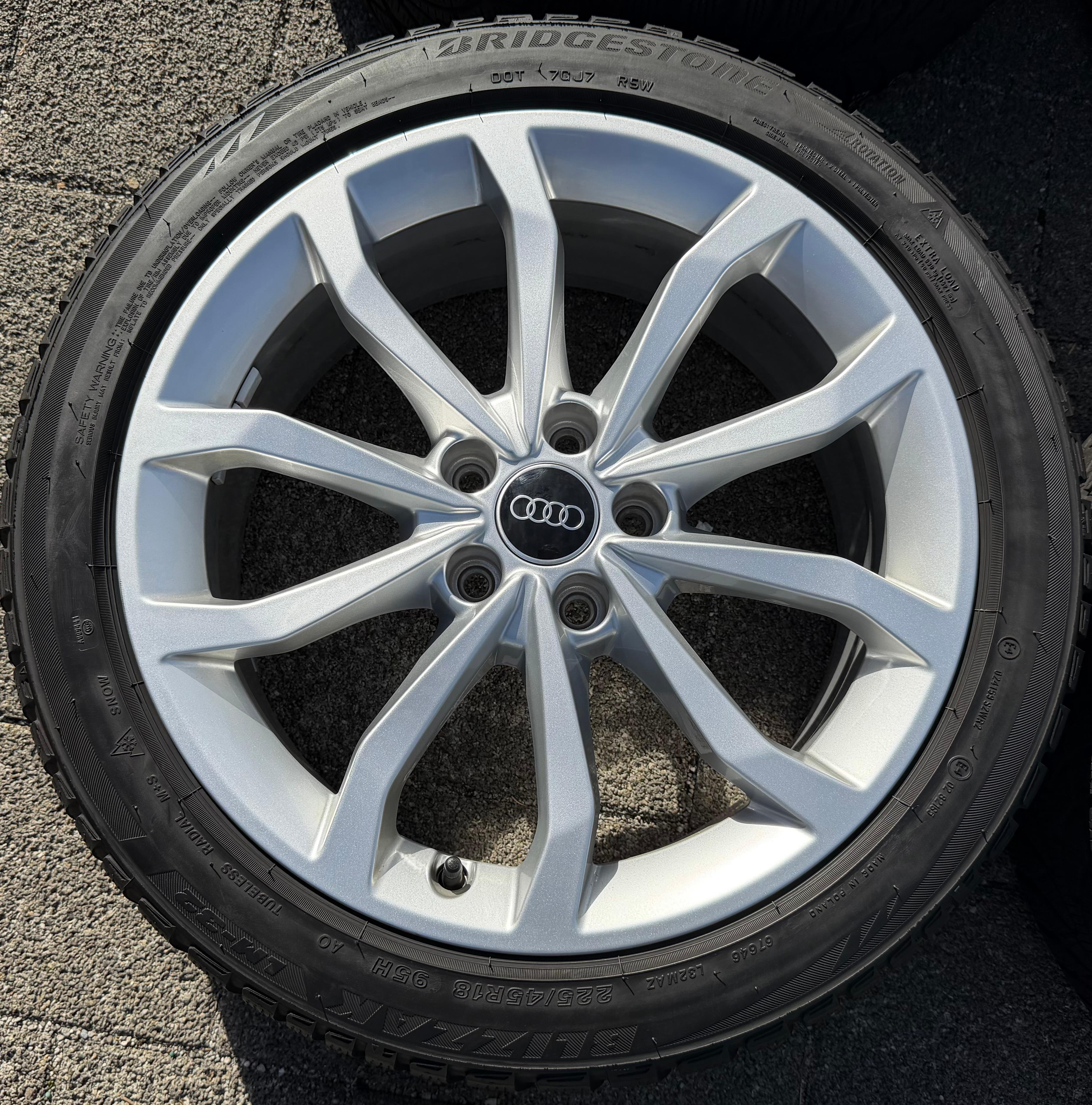 4 Original 18" Alu Winterräder Audi A4 S4 8W 8W0601025ED 225/45R18 95H Bridgestone 2022