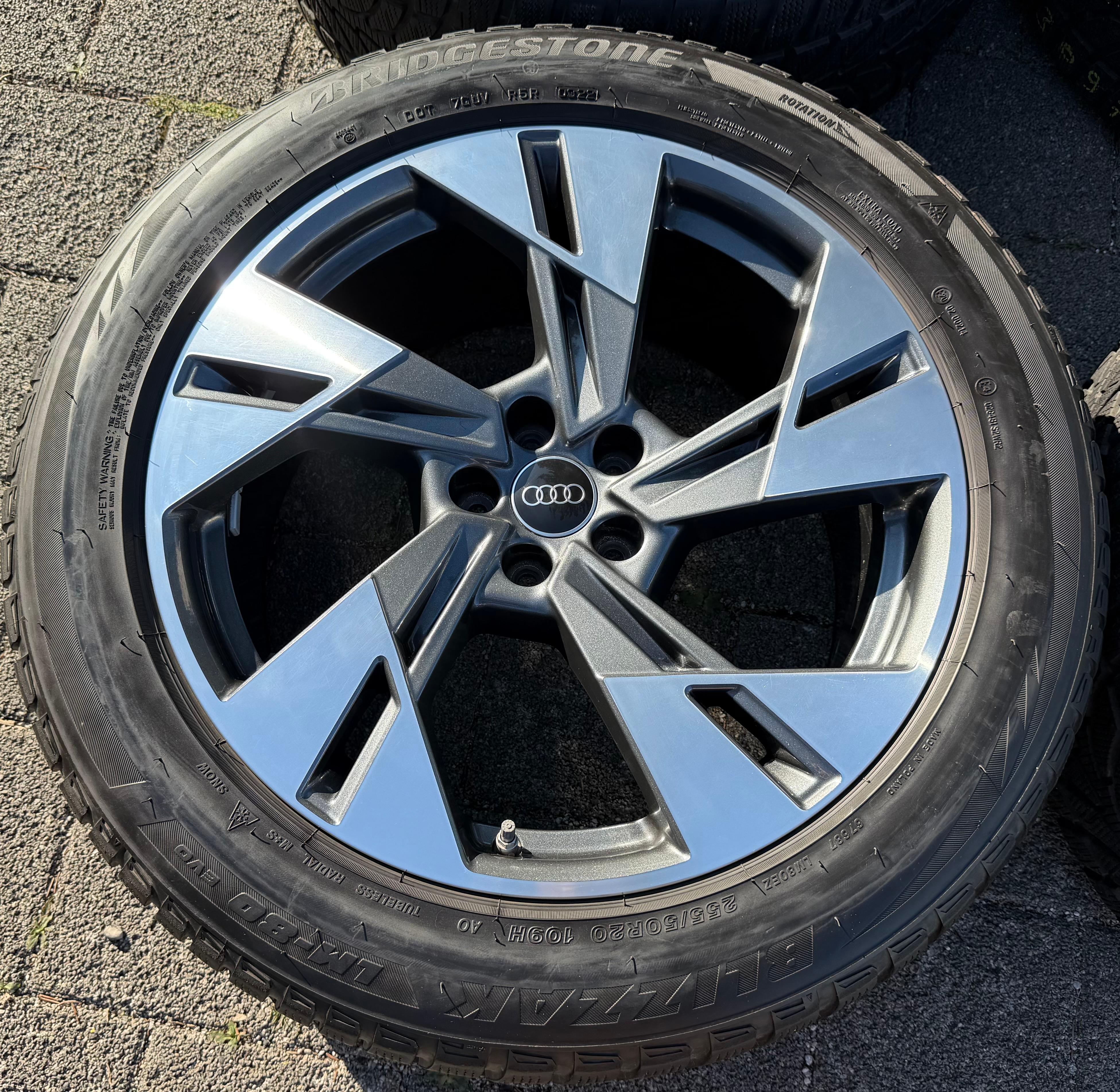 4 ORIGINAL 20" ALU WINTERRÄDER AUDI E-TRON Q8 ETRON 4KE601025T 255/50R20 109H