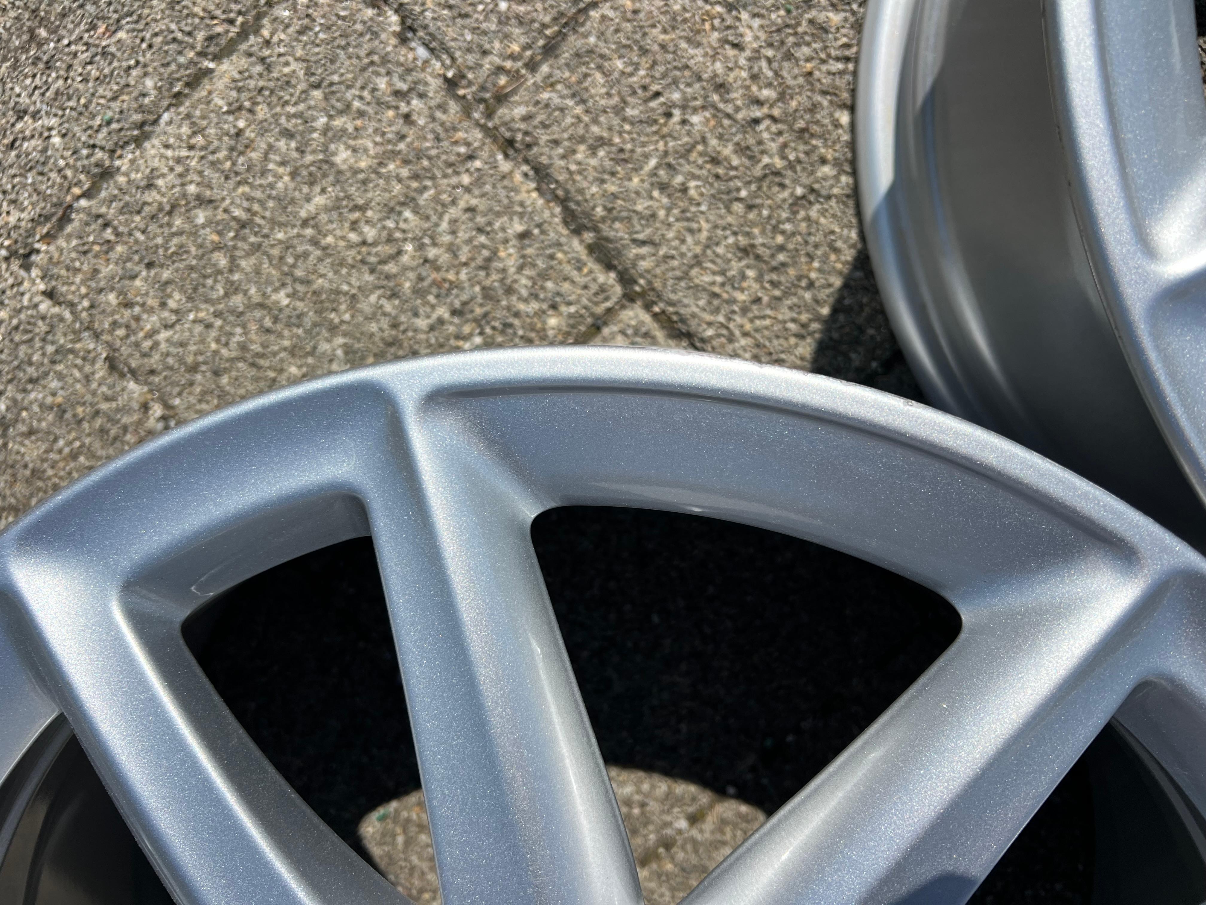 4 LLANTAS DE ALEACIÓN ORIGINALES DE 18" MINI COUNTRYMAN F60 6888852 7,5x18 ET51 ENVÍO GRATUITO