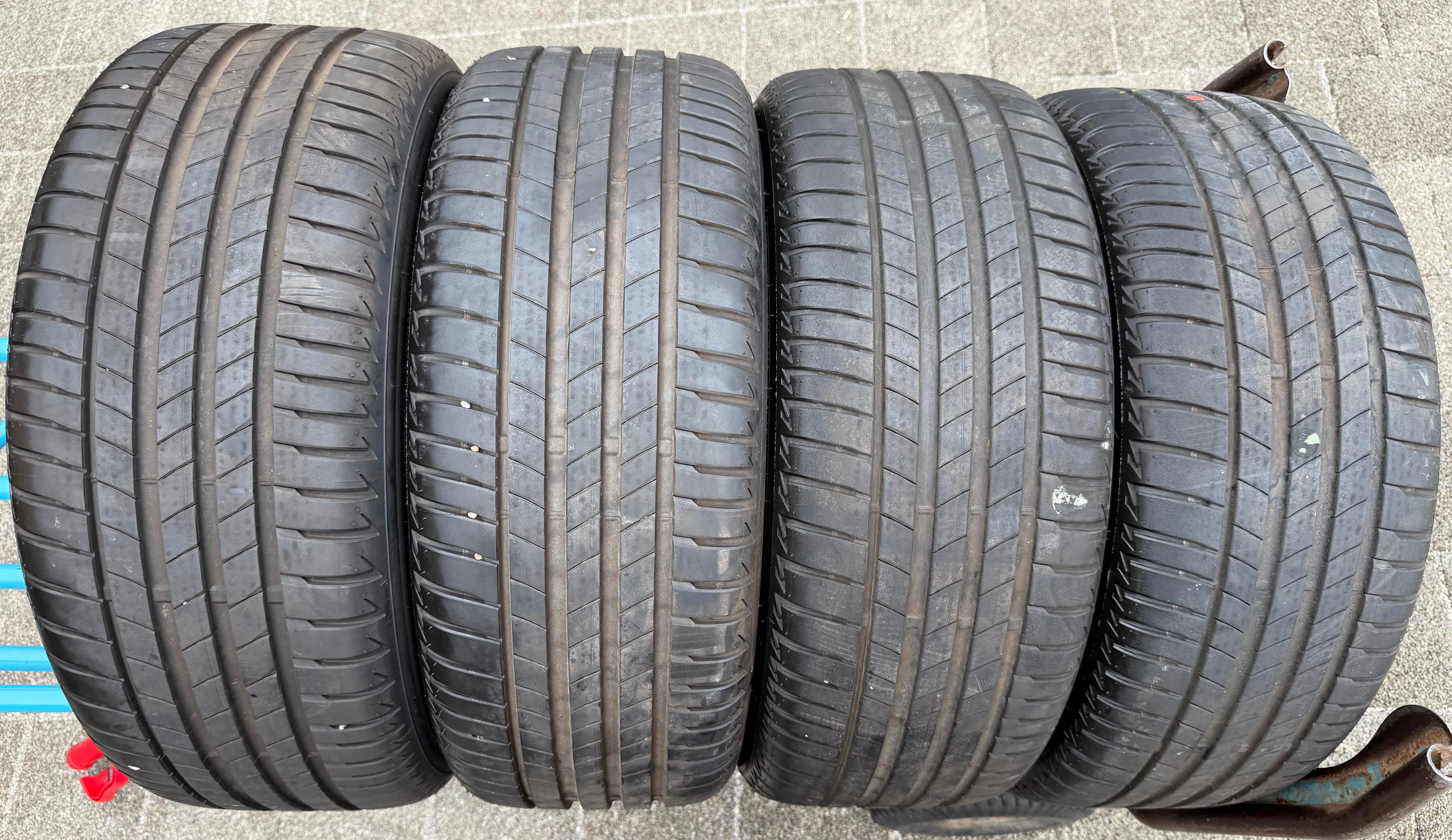4 Original 17" Alu Sommerräder Audi A3 S3 8V 8V0601025DM 225/45R17 91Y