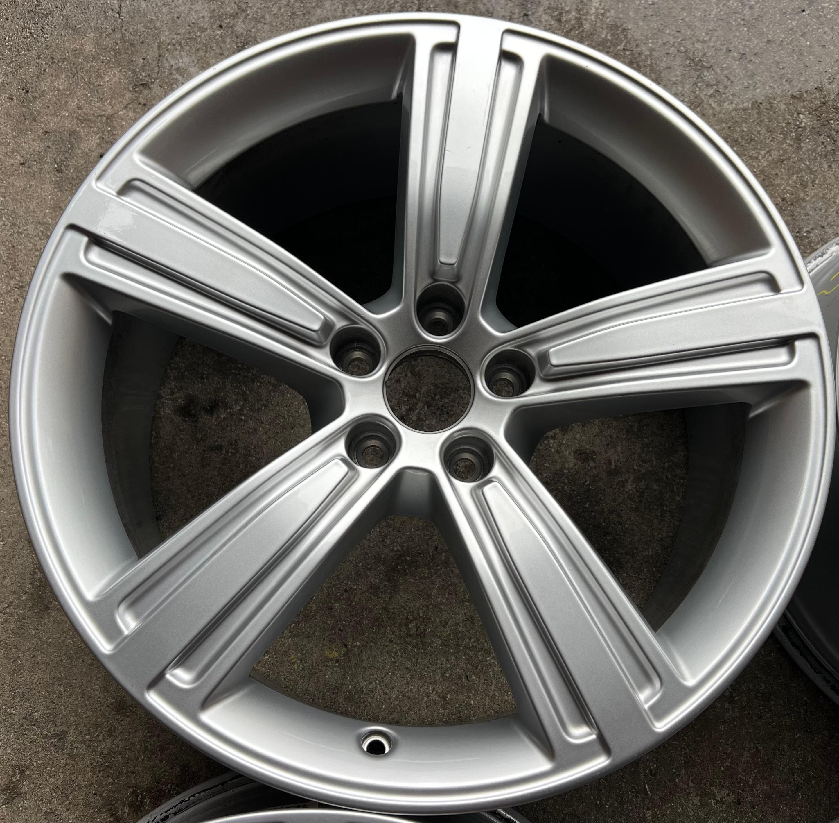 4 ORIGINAL 19" ALUFELGEN FELGEN AUDI A8 4N 4N0601025J 8x19 ET32 FREIHAUS