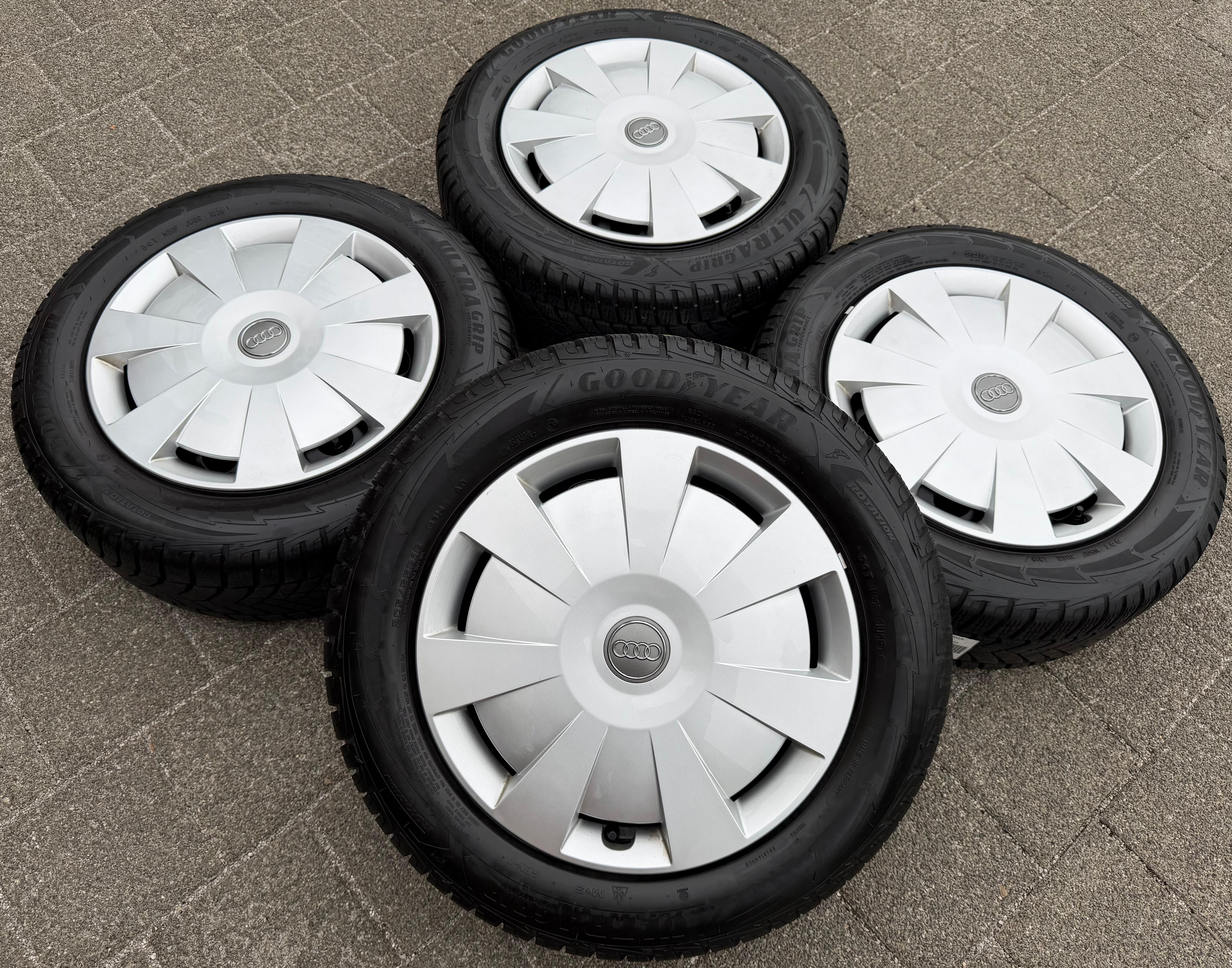 4 Winterräder Audi A3 8V Sportback Cabrio  205/55R16 91H Goodyear 8V0601027A