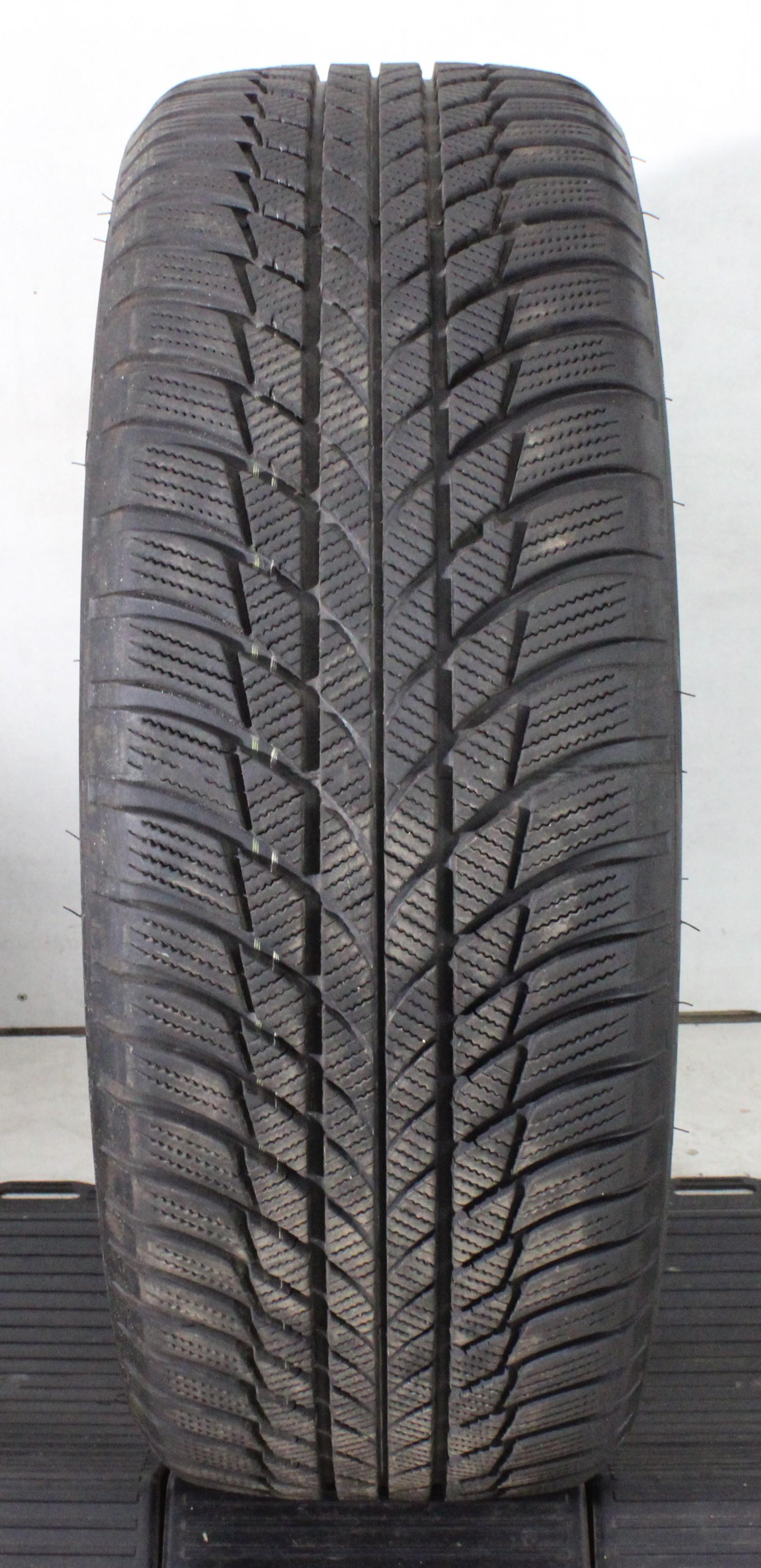 1 x 205/55R17 91H Winterreifen Bridgestone Blizzak LM001 MO 7-7,5mm 2024