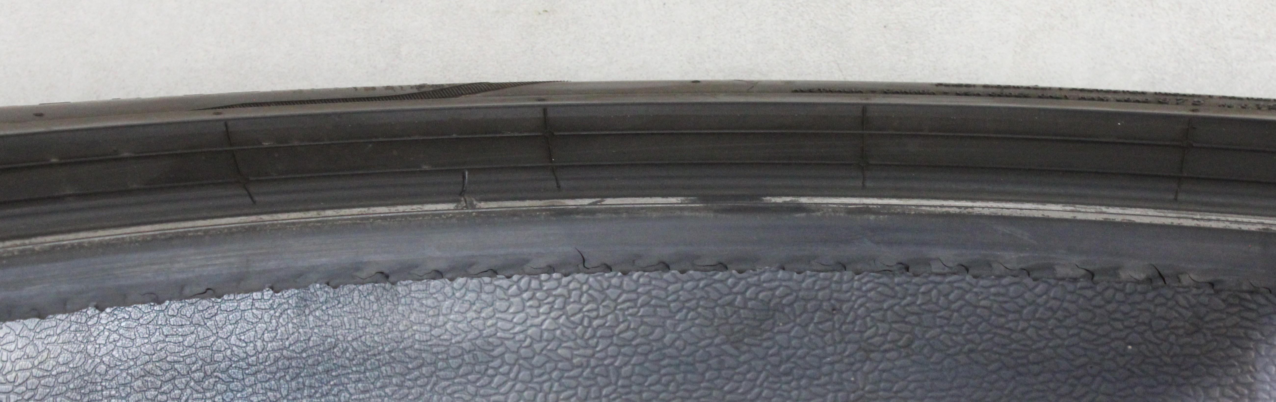 2 x 245/45R20 103W 2 x 275/40R20 106W Sommerreifen Pirelli Pzero PZ4 * 5-5,5mm 2023