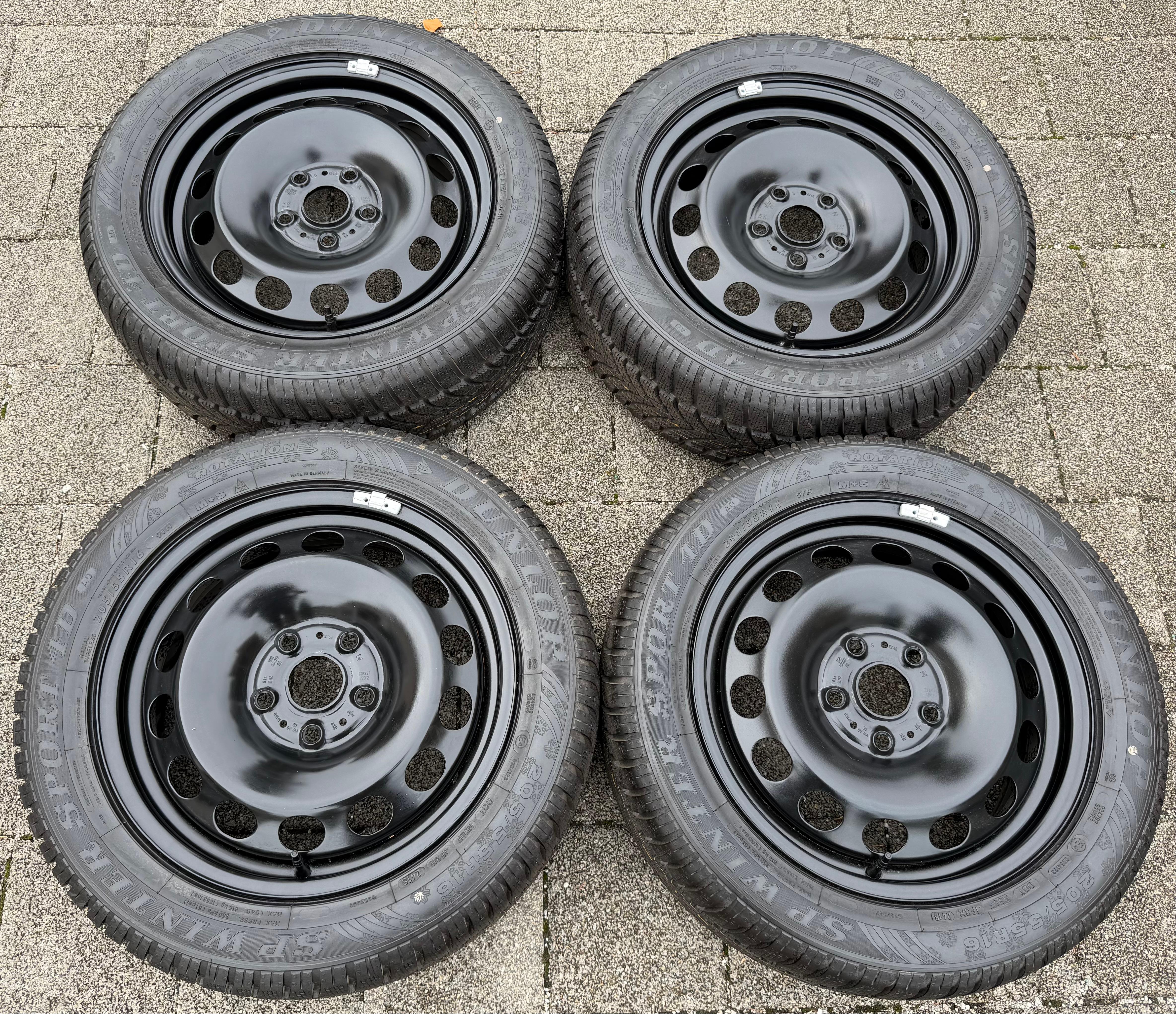 4 Winterräder VW Golf 7 Audi A3 8V Seat Leon 5F Skoda Octavia 5E 205/55R16 91H Dunlop