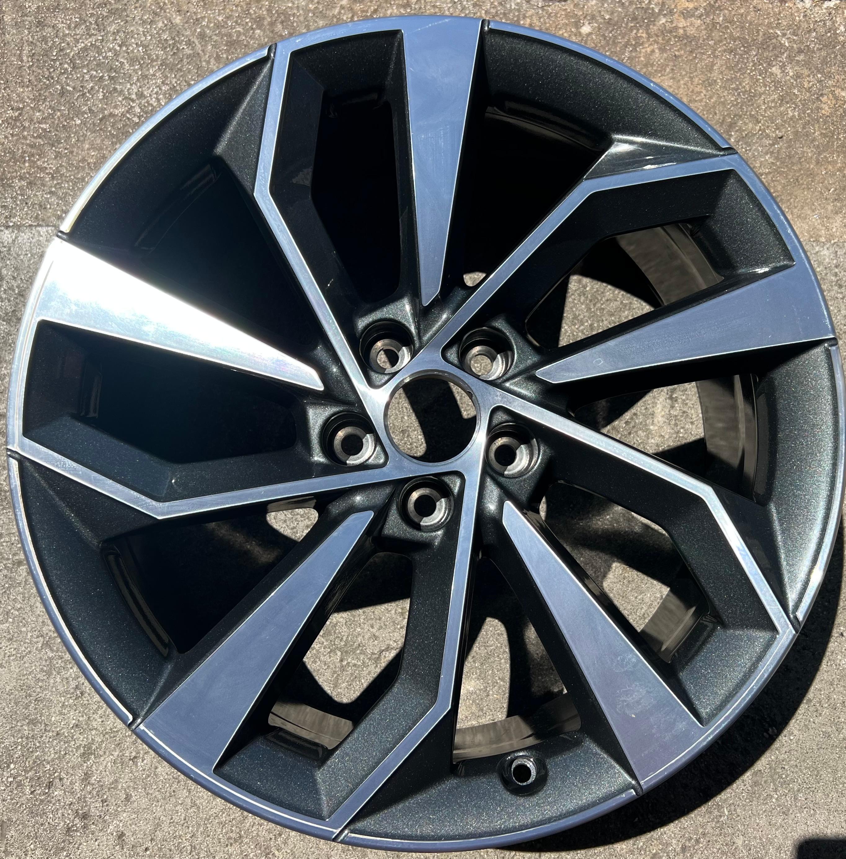 1 X ORIGINAL 19" ALUFELGE AUDI Q5 FY 80A601025BK 8x19 ET39 FELGE FREIHAUS