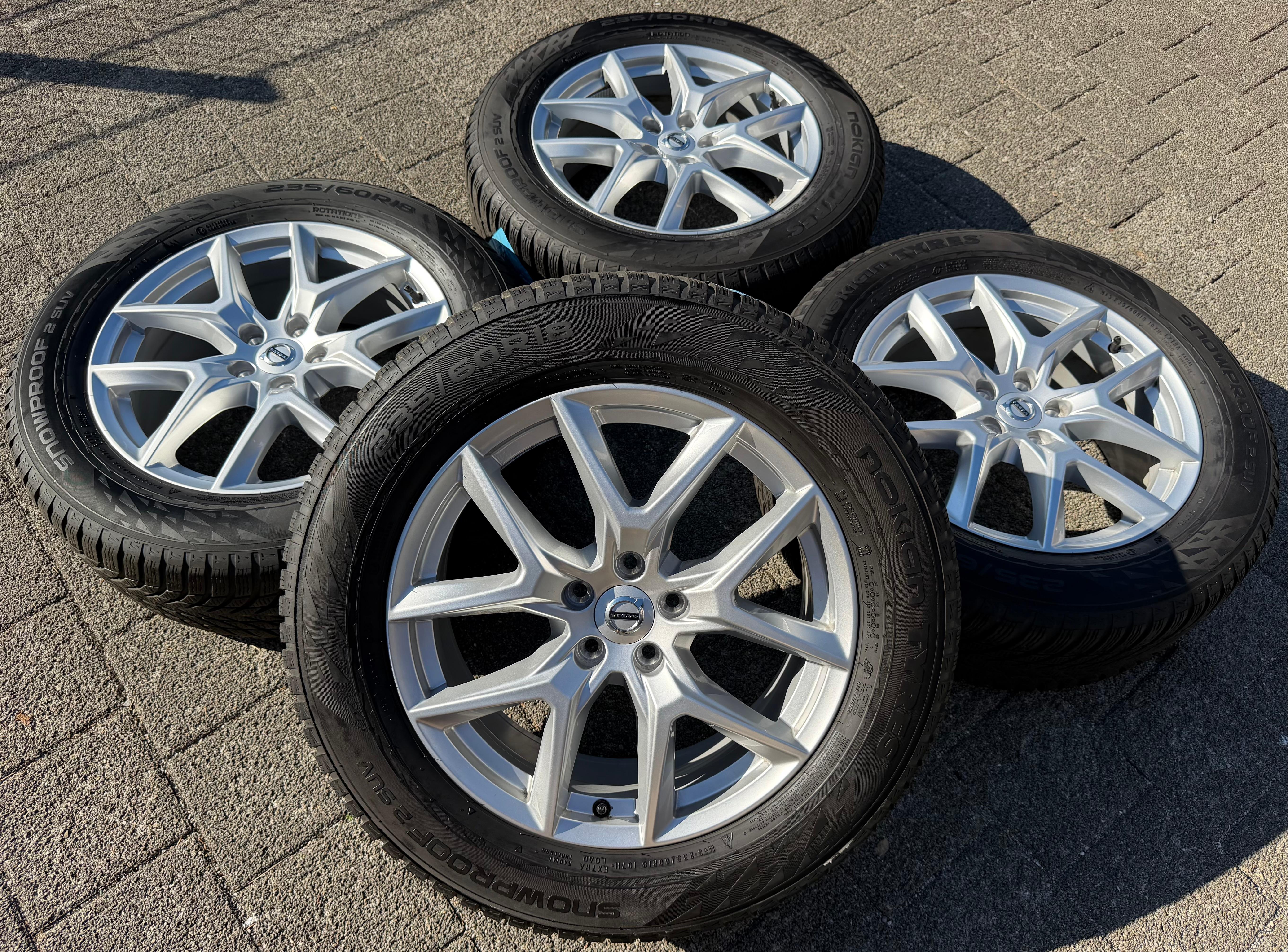 4 Original 18" Alu Winterräder Volvo XC60 II 31423851 235/60R18 107H NOKIAN 2025
