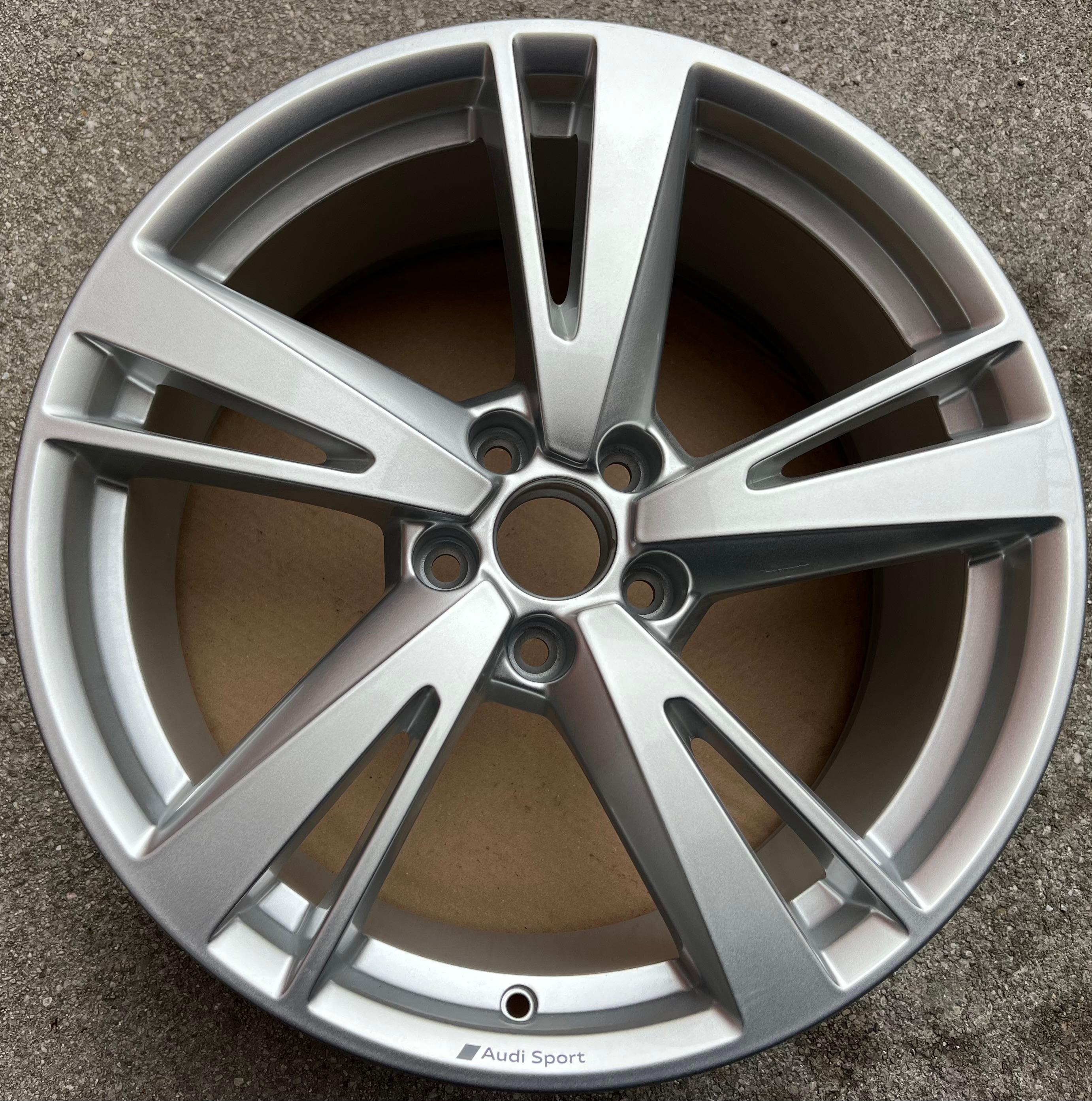 1 X ORIGINAL 19" ALUFELGE FELGE AUDI RS3 8V 8V0601025 EM / EN / EP 8,5x19 ET46