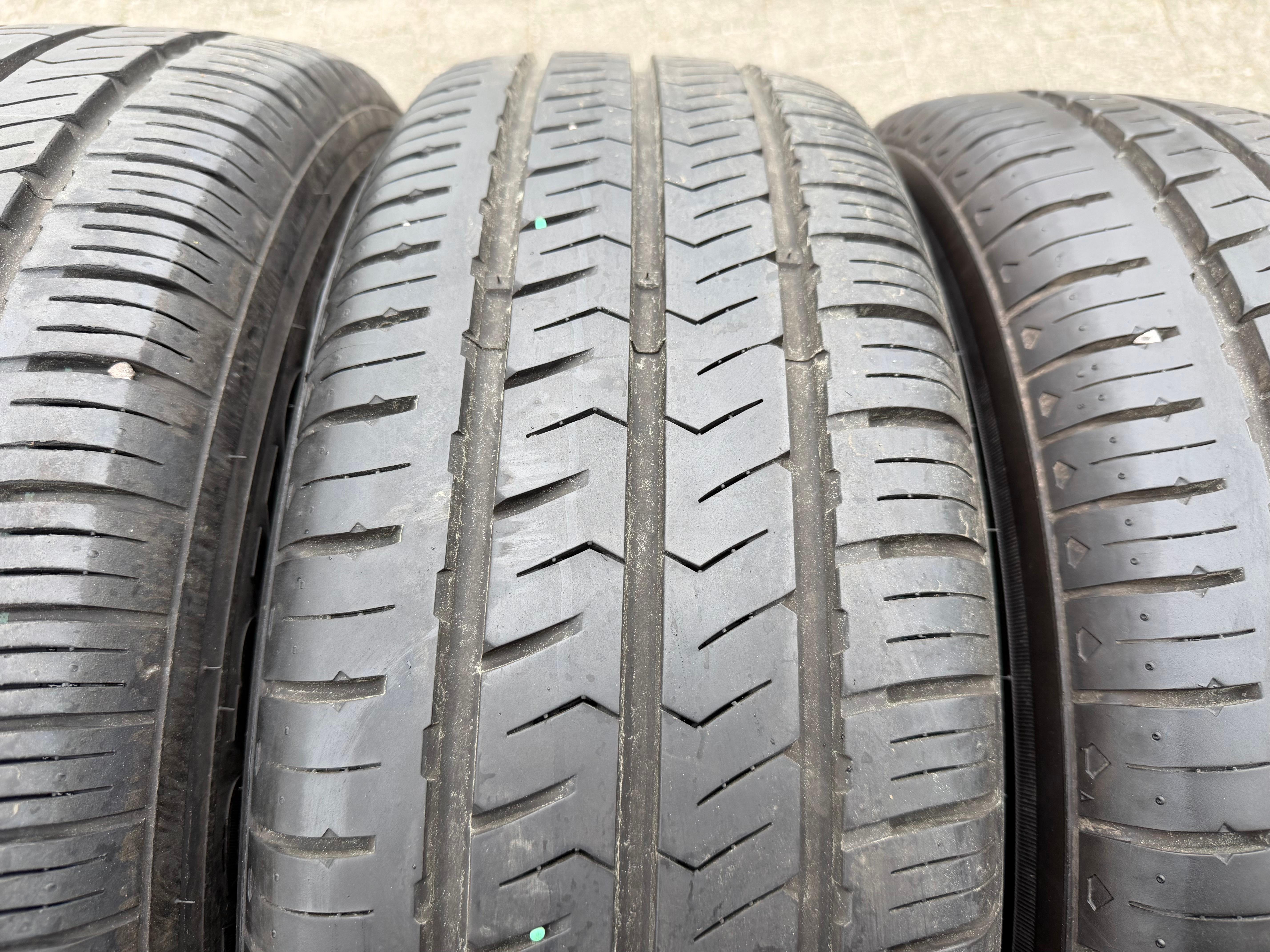 4 roues été VW BUS T5 T6 215/65R16C 106/104T pneus été Hankook