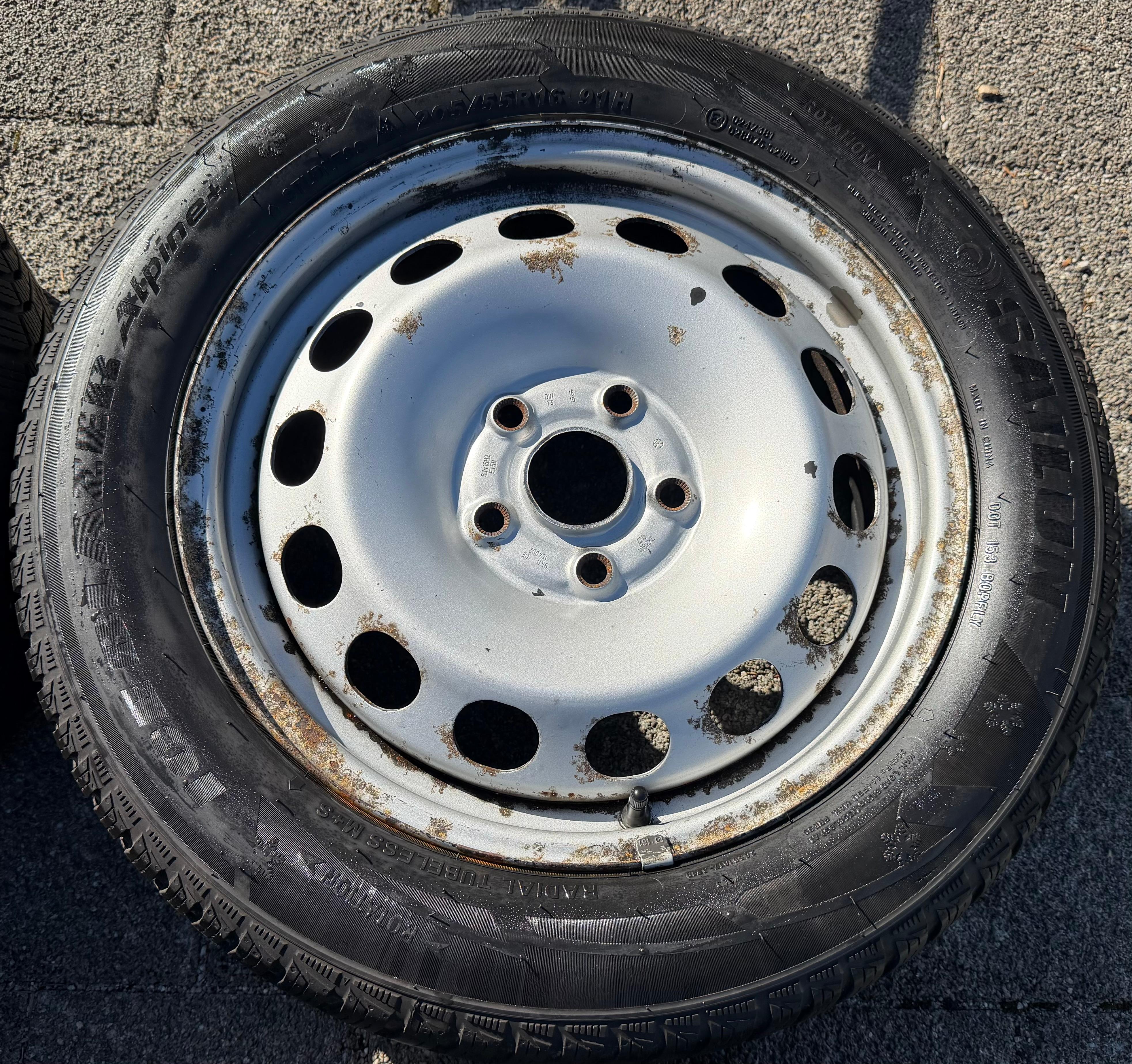 4 ruote invernali VW Caddy 2K 2KN 205/55R16 91H 2K3601027 6x16 ET50