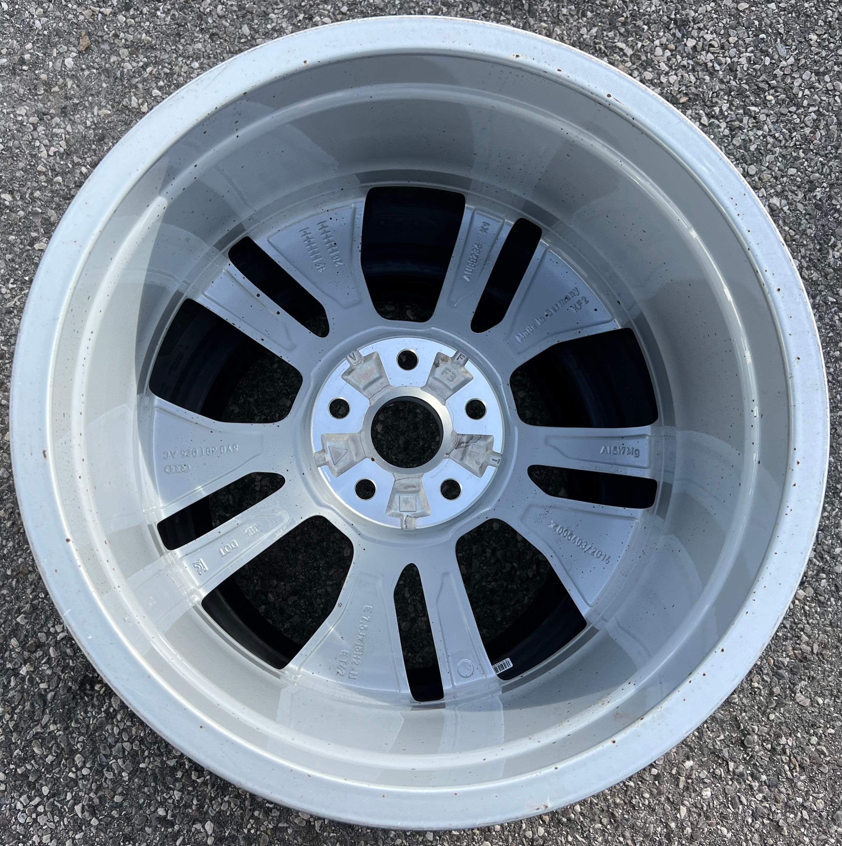 1 X CERCHIO ORIGINALE 18" IN ALLUMINIO AUDI A3 S3 8Y 8Y0601025AC 7,5x18 ET42 FREEHOUSE