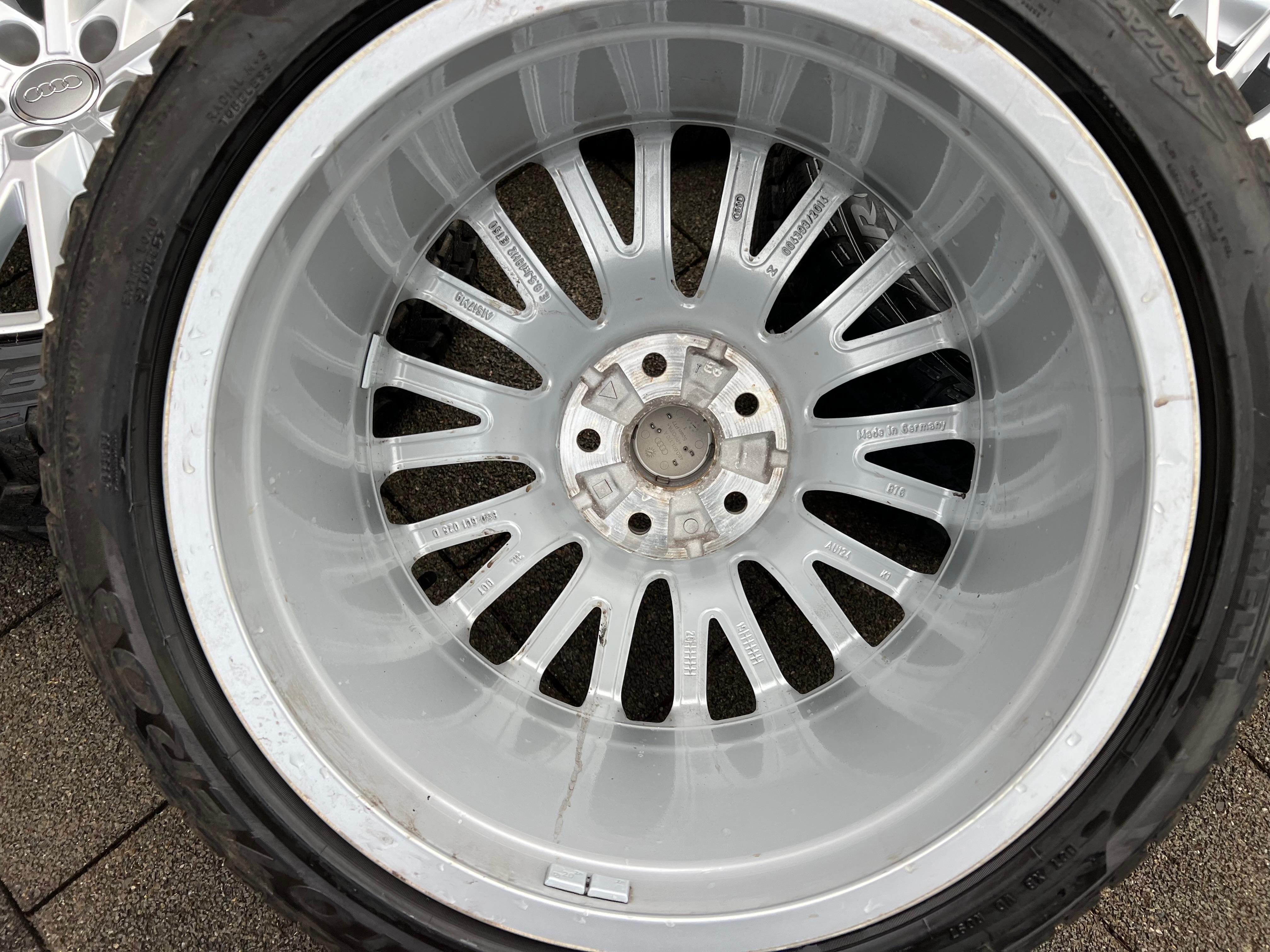 4 LLANTAS DE INVIERNO ORIGINALES DE ALUMINIO 18" AUDI TT TTS 8S 8S0601025D 245/40R18 98V PIRELLI ENTREGA GRATUITA