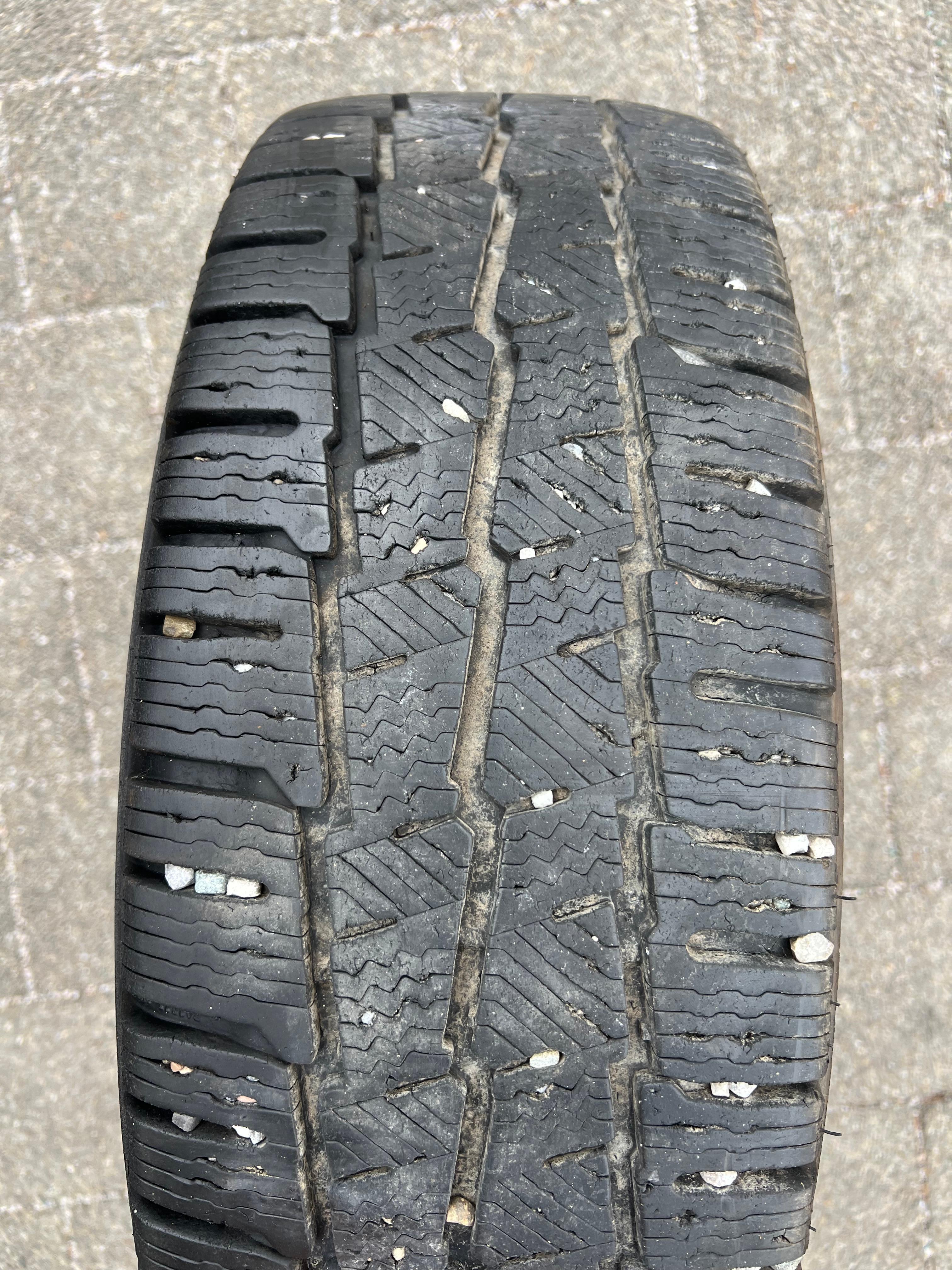 1X WINTERRAD VW BUS T5 T6 215/65R16C 109/107R ERSATZRAD MICHELIN WINTERREIFEN