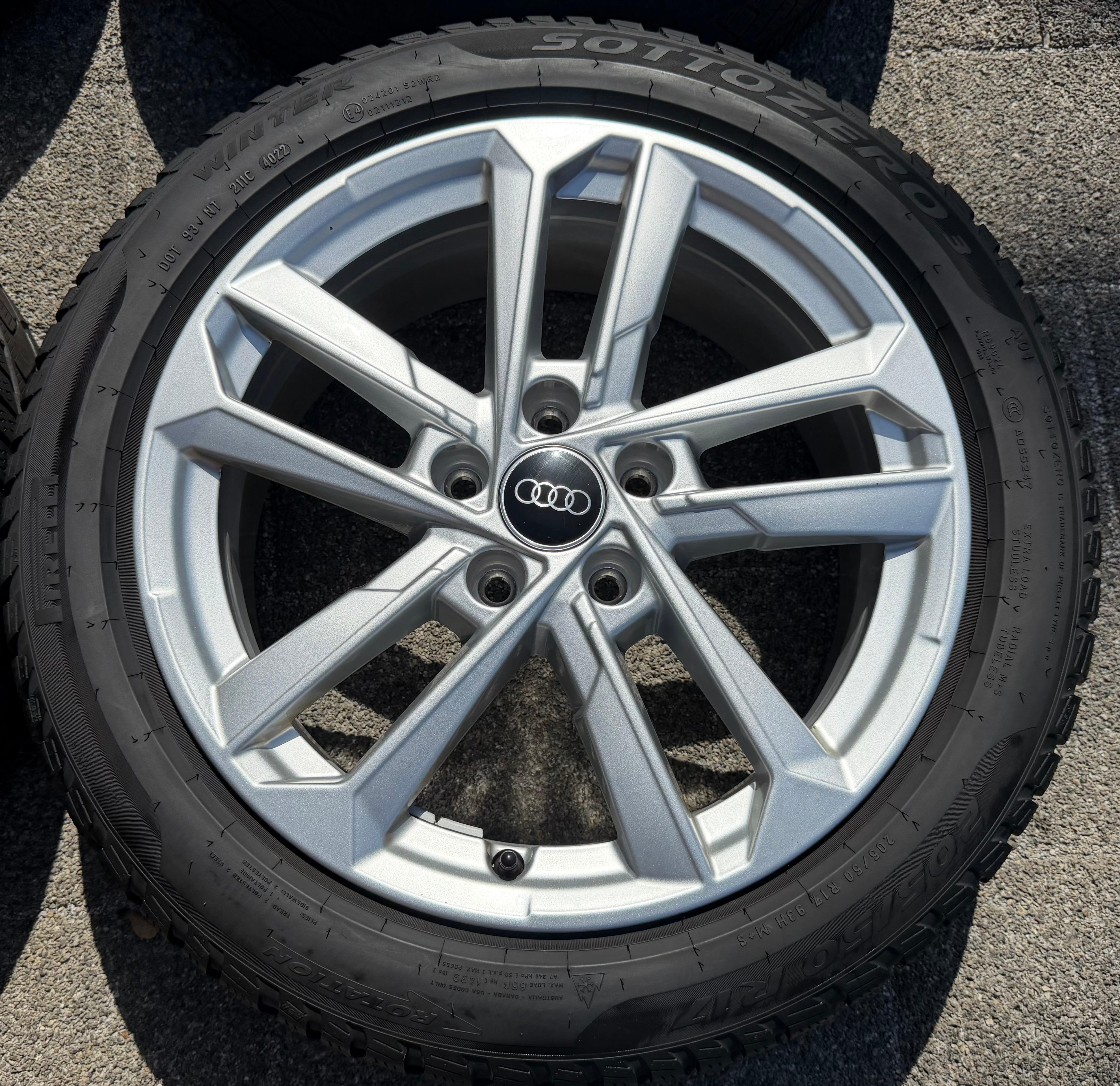 4 Original 17" Alufelgen Felgen Audi A3 8Y 8Y0601025L 6,5x17 ET43