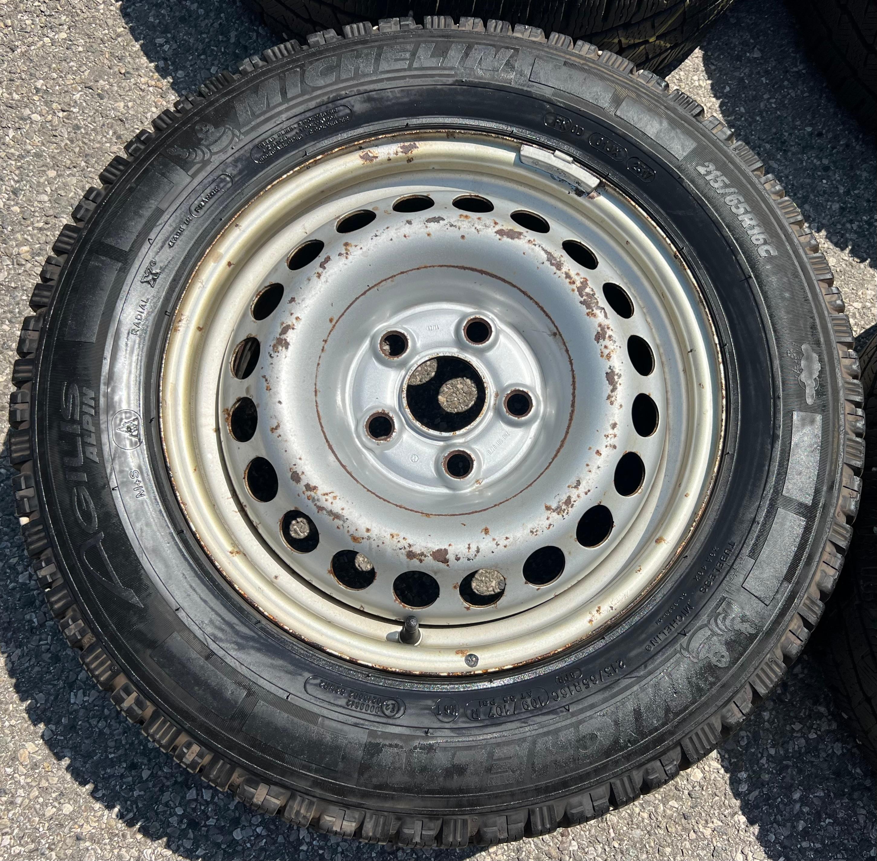 4 ruedas de invierno VW BUS T5 T6 215/65R16C 109/107T MICHELIN 6,5x16 ET51 • ENVÍO GRATUITO