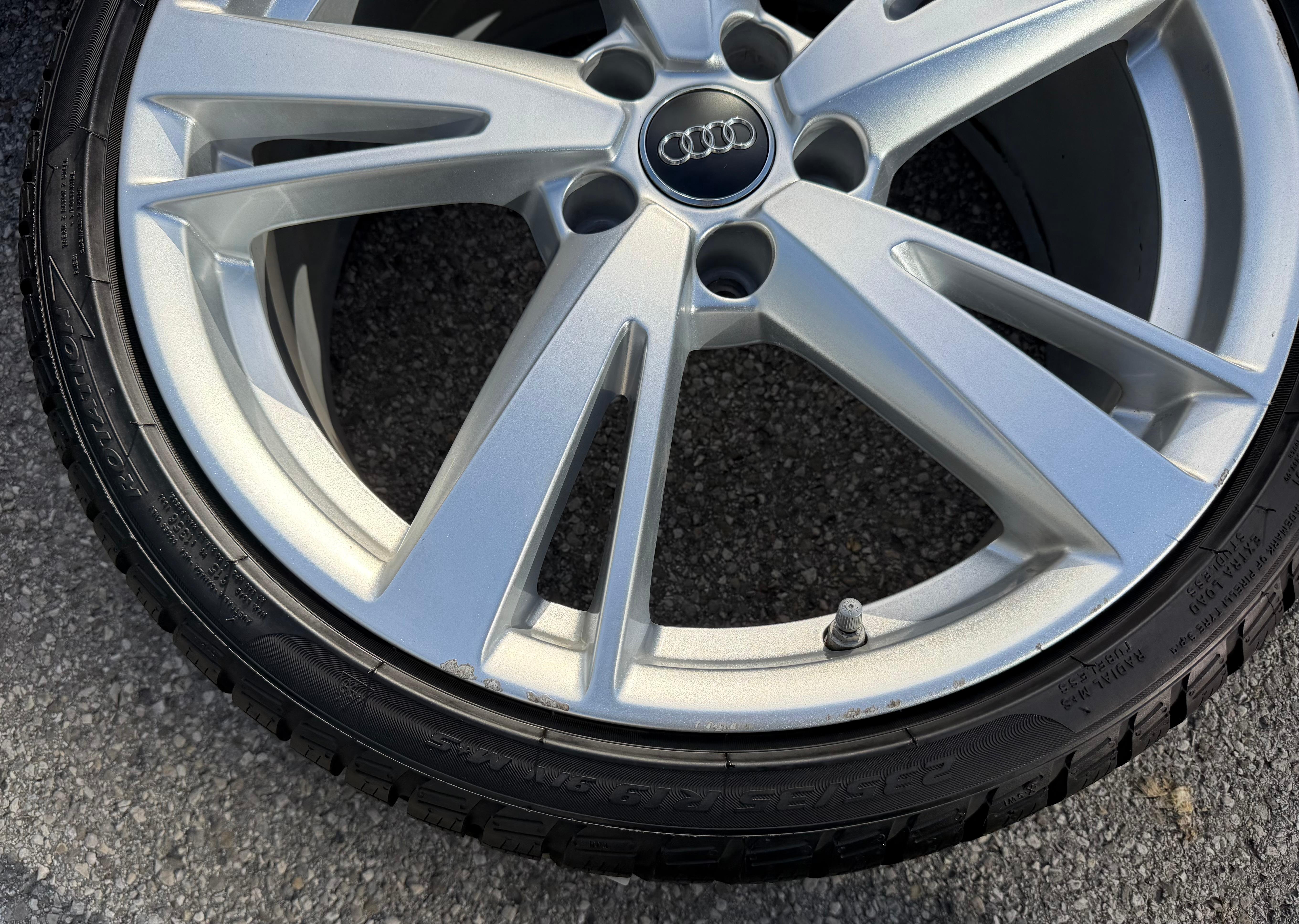 4 RUEDAS DE INVIERNO DE ALUMINIO ORIGINALES DE 19" PARA AUDI A3 S3 8V 8V0601025EJ 235/35R19 91V