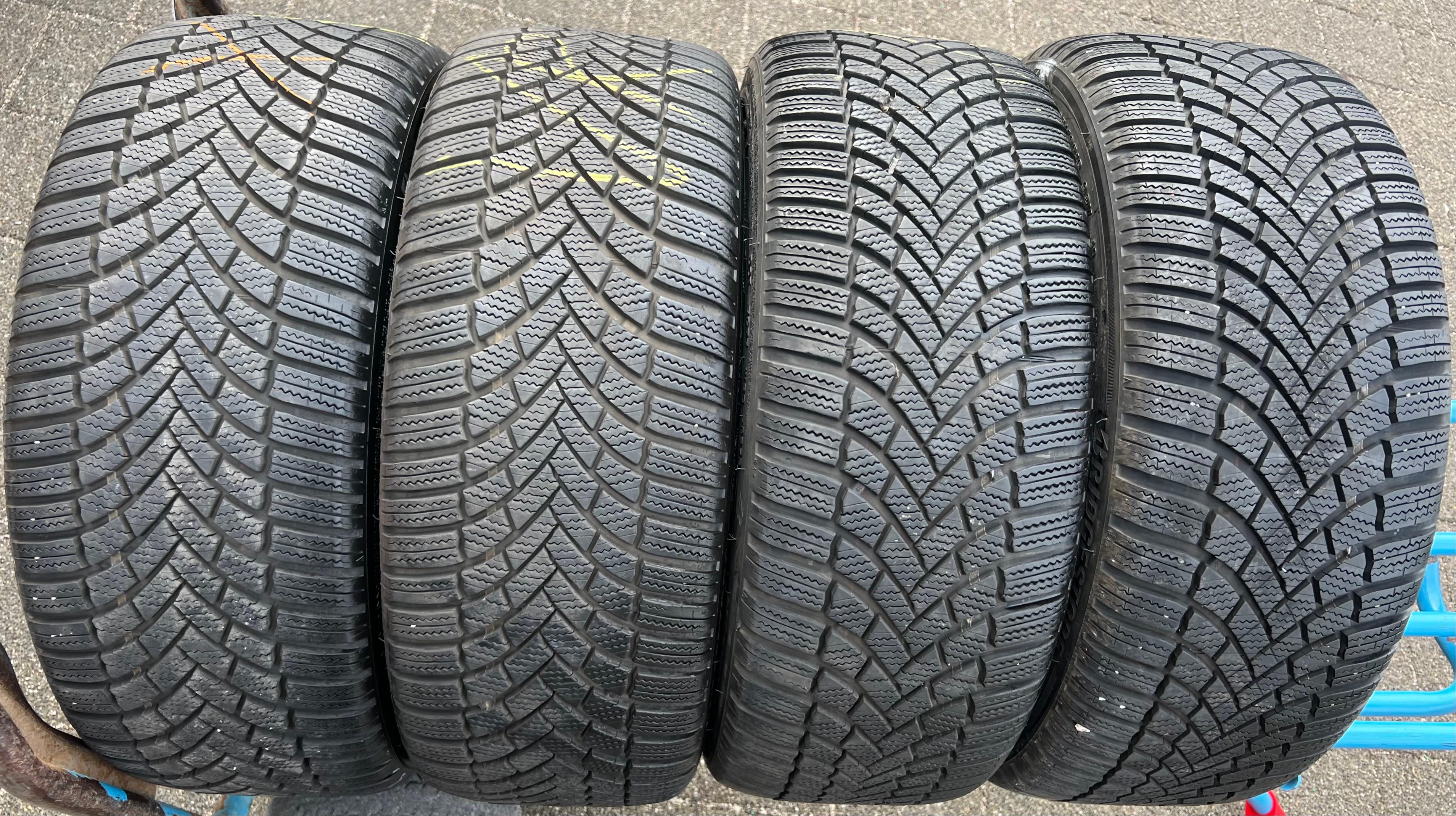 4 ORIGINAL 18" ALU WINTERRÄDER VW GOLF VIII 8 BERGAMO 5H0601025A 225/40R18 92V