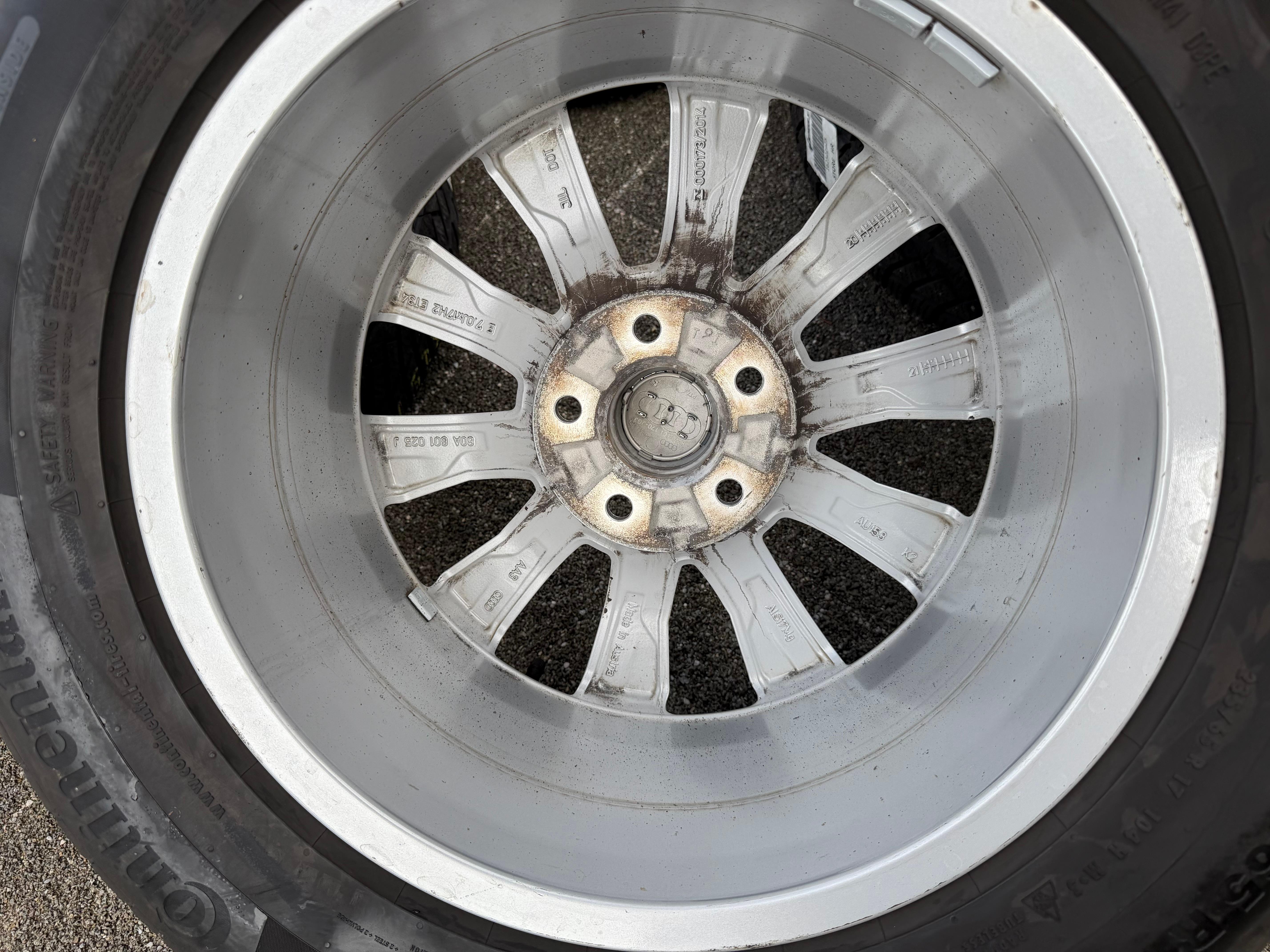 4 Original 17" Alu Winterräder Audi Q5 FY 80A601025J 7x17 ET34 235/65R17 104H 2021