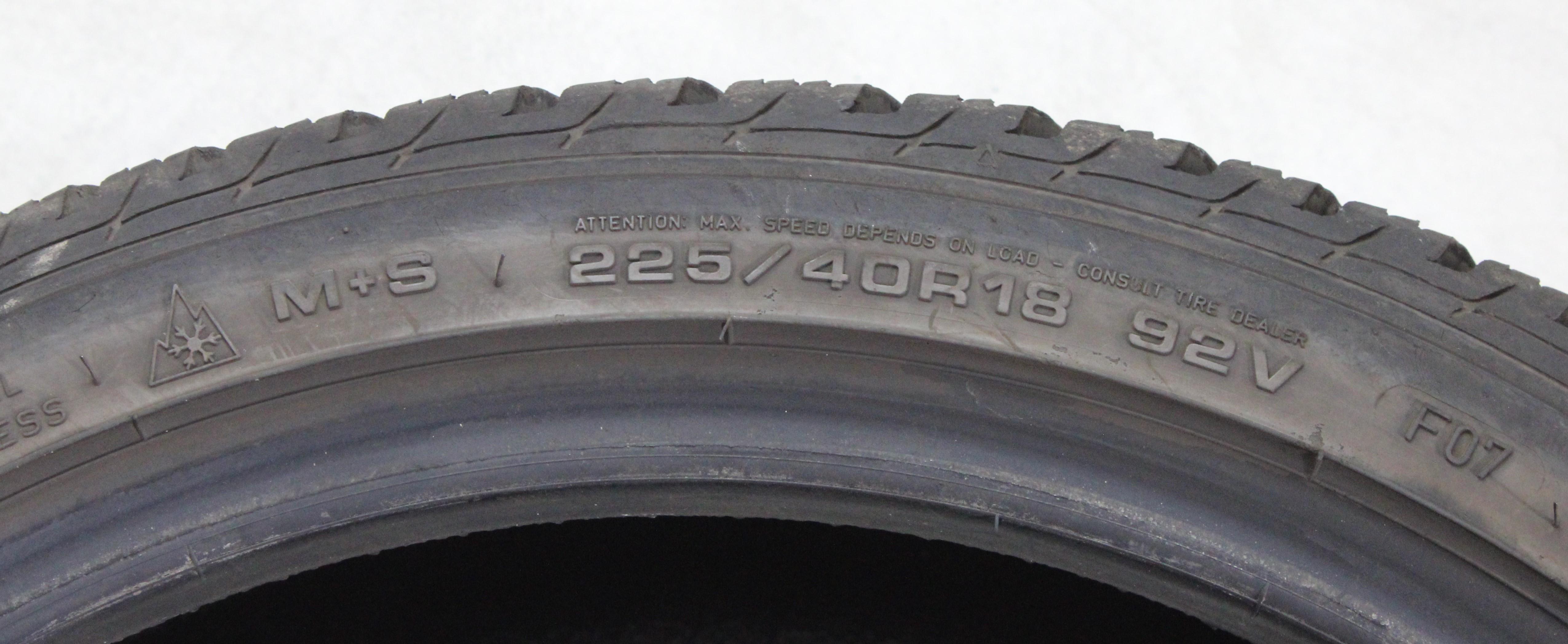 4 x 225/40R18 92V Winterreifen Sava Eskimo Hp 2 2x5-5,5mm/2x6-6,5mm 2021