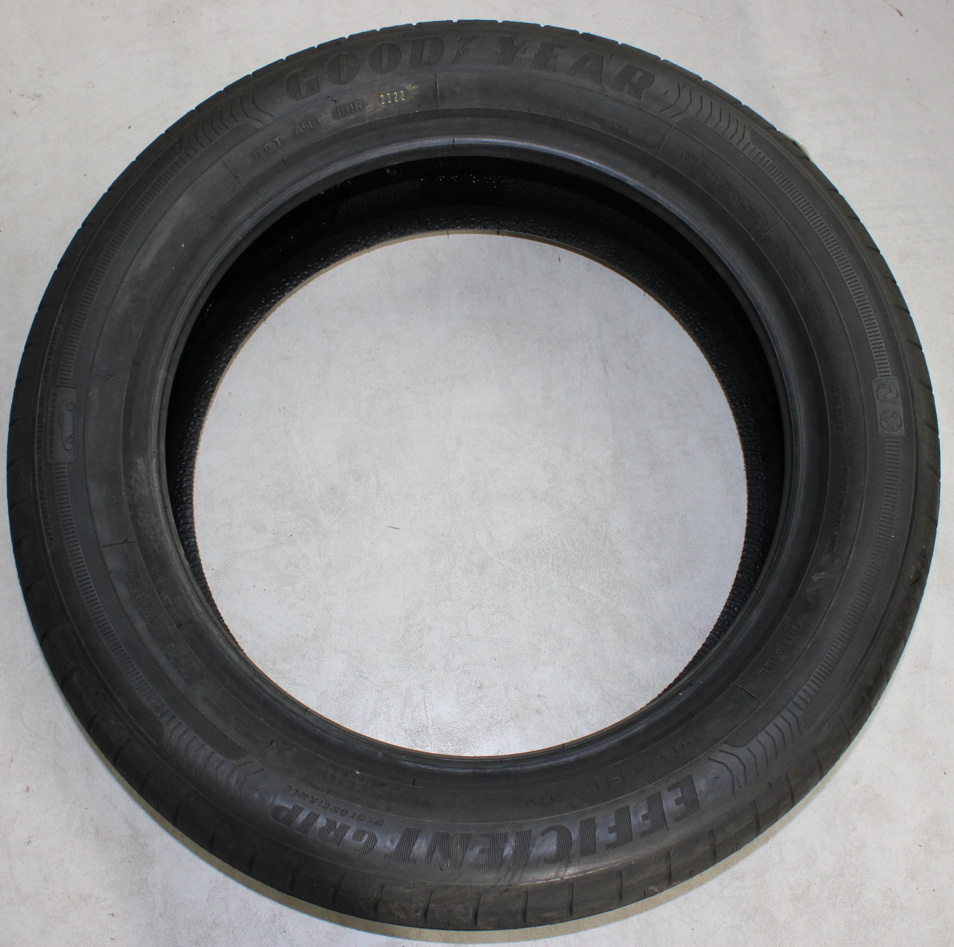 4 neumáticos de verano Goodyear Efficient Grip Performance 205/55R17 91V, con perfil completo, 2022