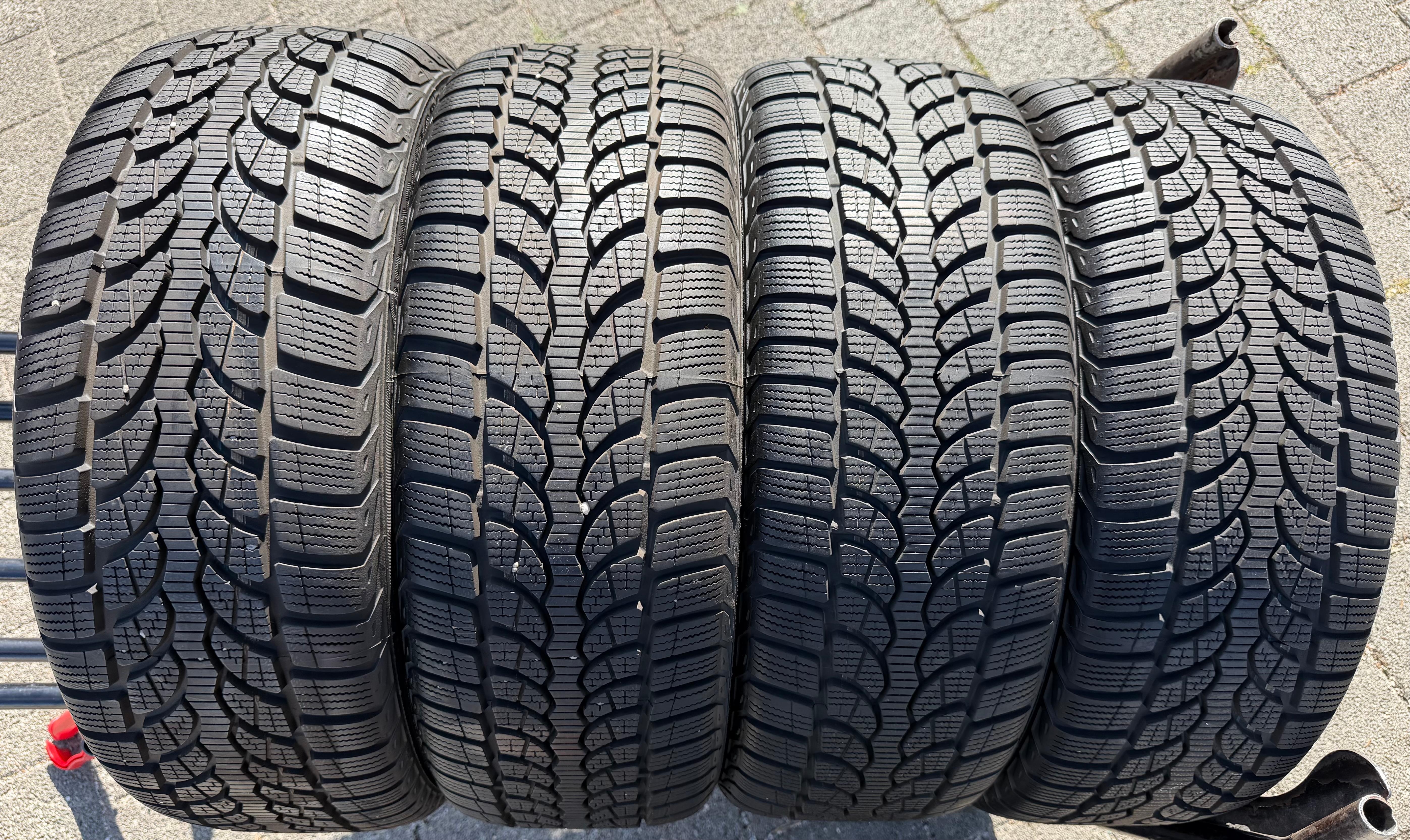 4 Original 17" Alu Winterräder Audi A3 S3 8V 8V0601025DH 205/50R17 93H Bridgestone