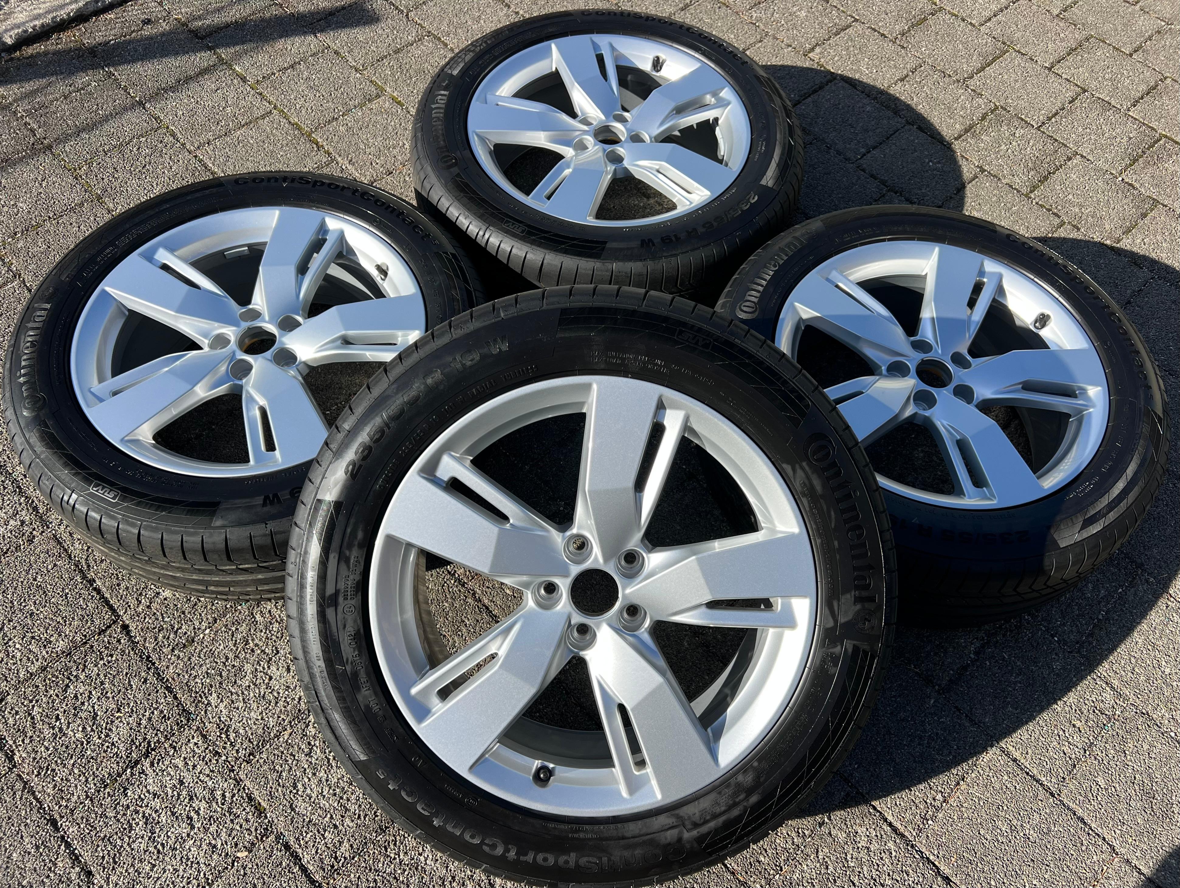 4 ORIGINAL 19" ALU SOMMERRÄDER AUDI Q5 SQ5 FY 80A601025D 235/55R19 101W