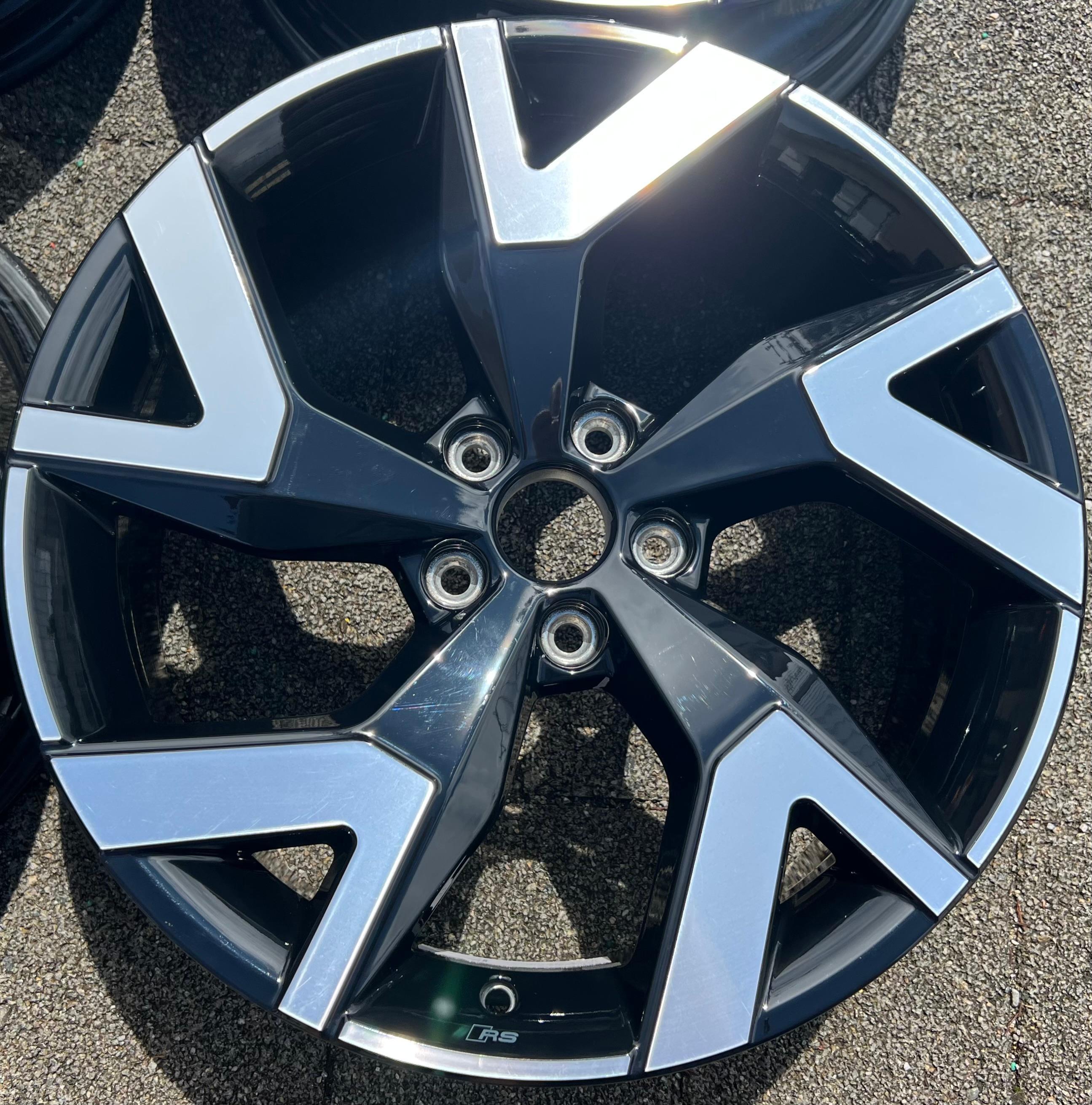 4 CERCHI IN LEGA ORIGINALI DA 19" AUDI A3 S3 8Y ALLSTREET 8Y0601025AE 7,5x19 ET44 FRANCO DOMICILIO