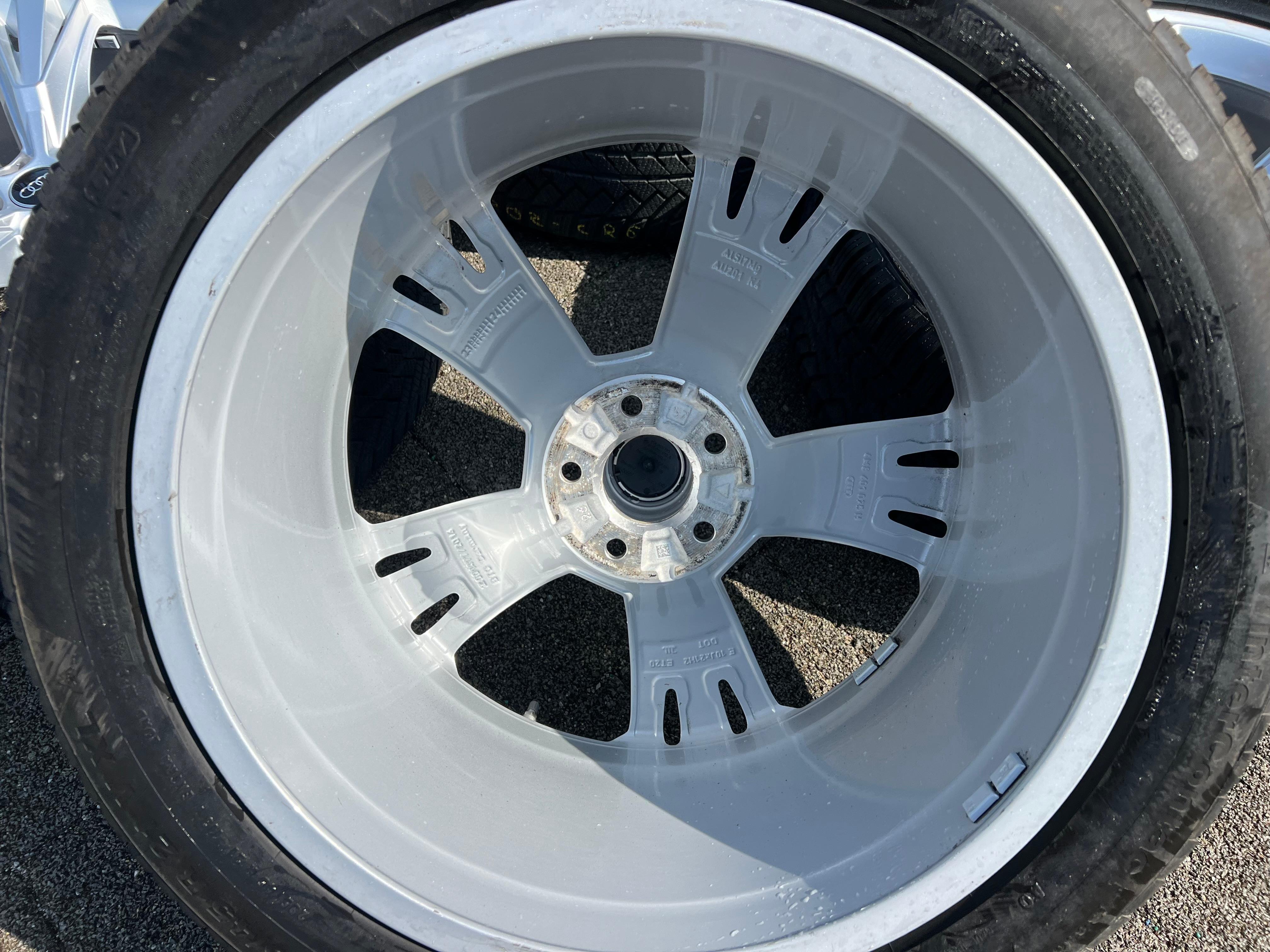 4 ORIGINAL 21" ALU WINTERRÄDER AUDI Q8 SQ8 4M 4M8601025H 285/45R21 113V CONTINENTAL FREIHAUS