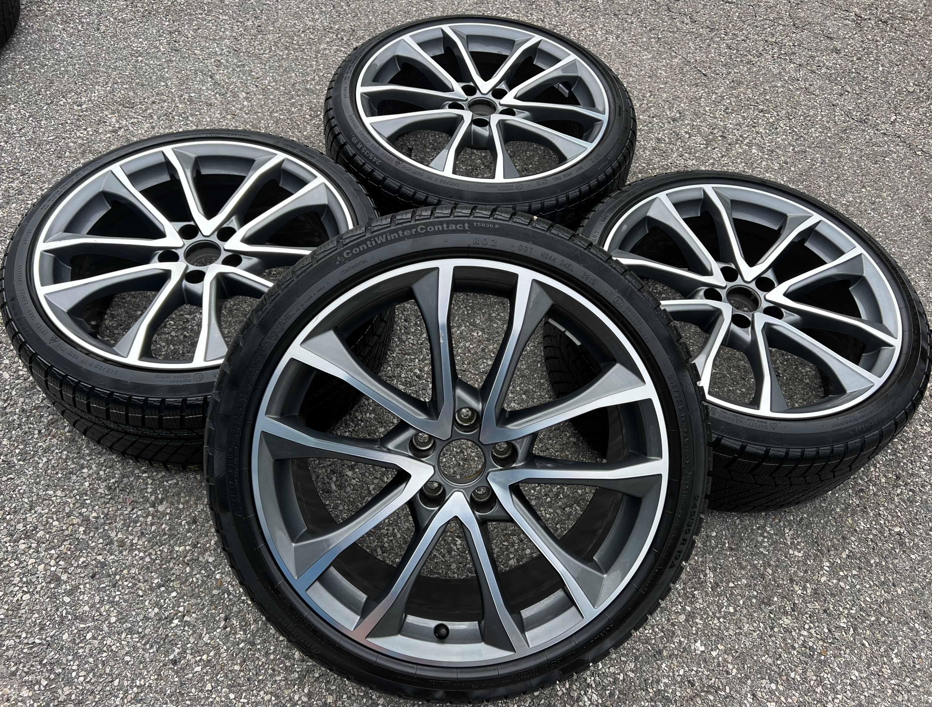 4 ORIGINELE 19" ALUMINIUM WINTERWIELEN AUDI A4 S4 8W B9 8W0601025BF 245/35R19 93W CONTINENTAL