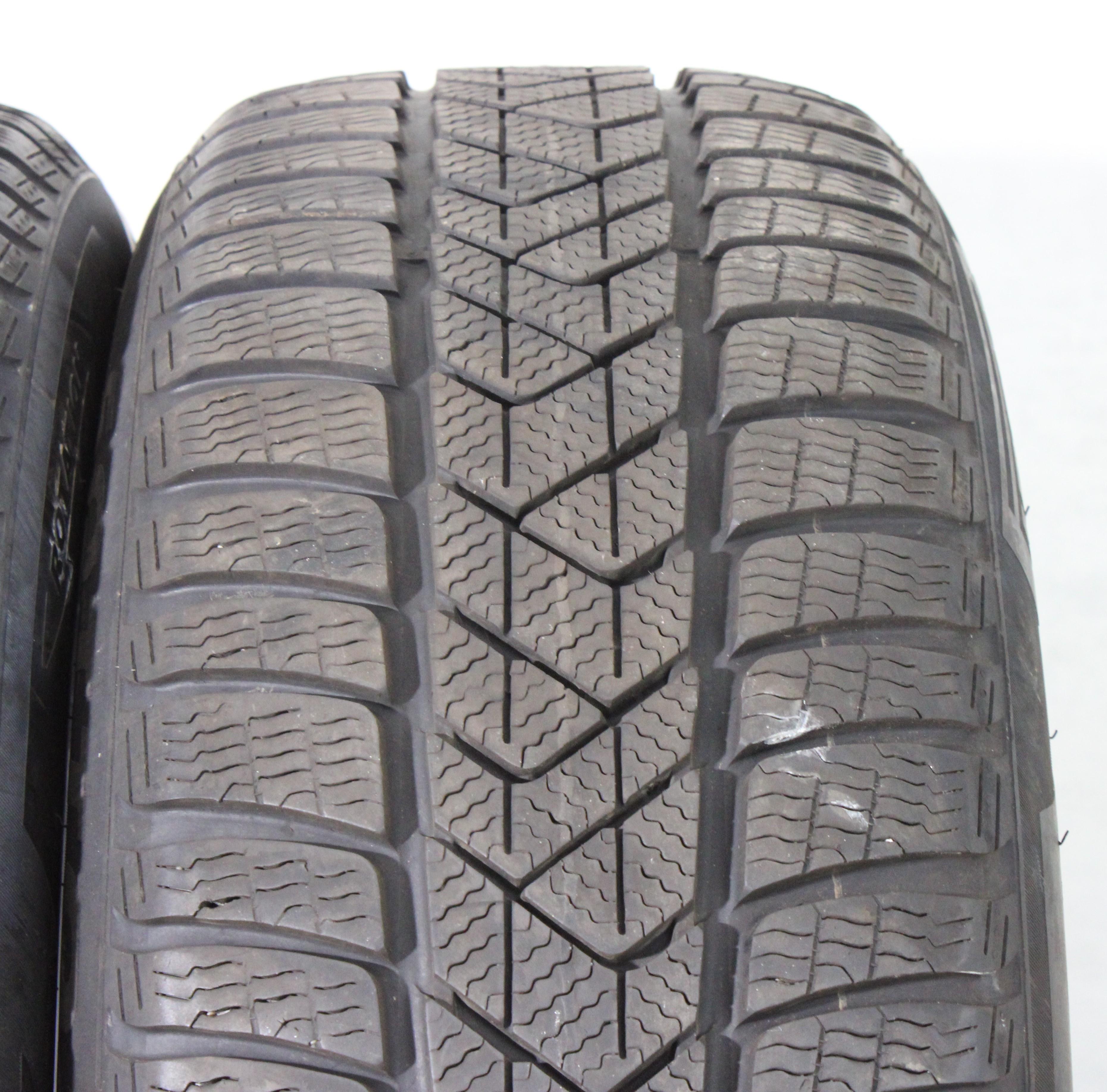 2 x 225/55R17 97H pneus hiver Pirelli Sottozero 3 MOE* Runflat 6-6,5mm 2021
