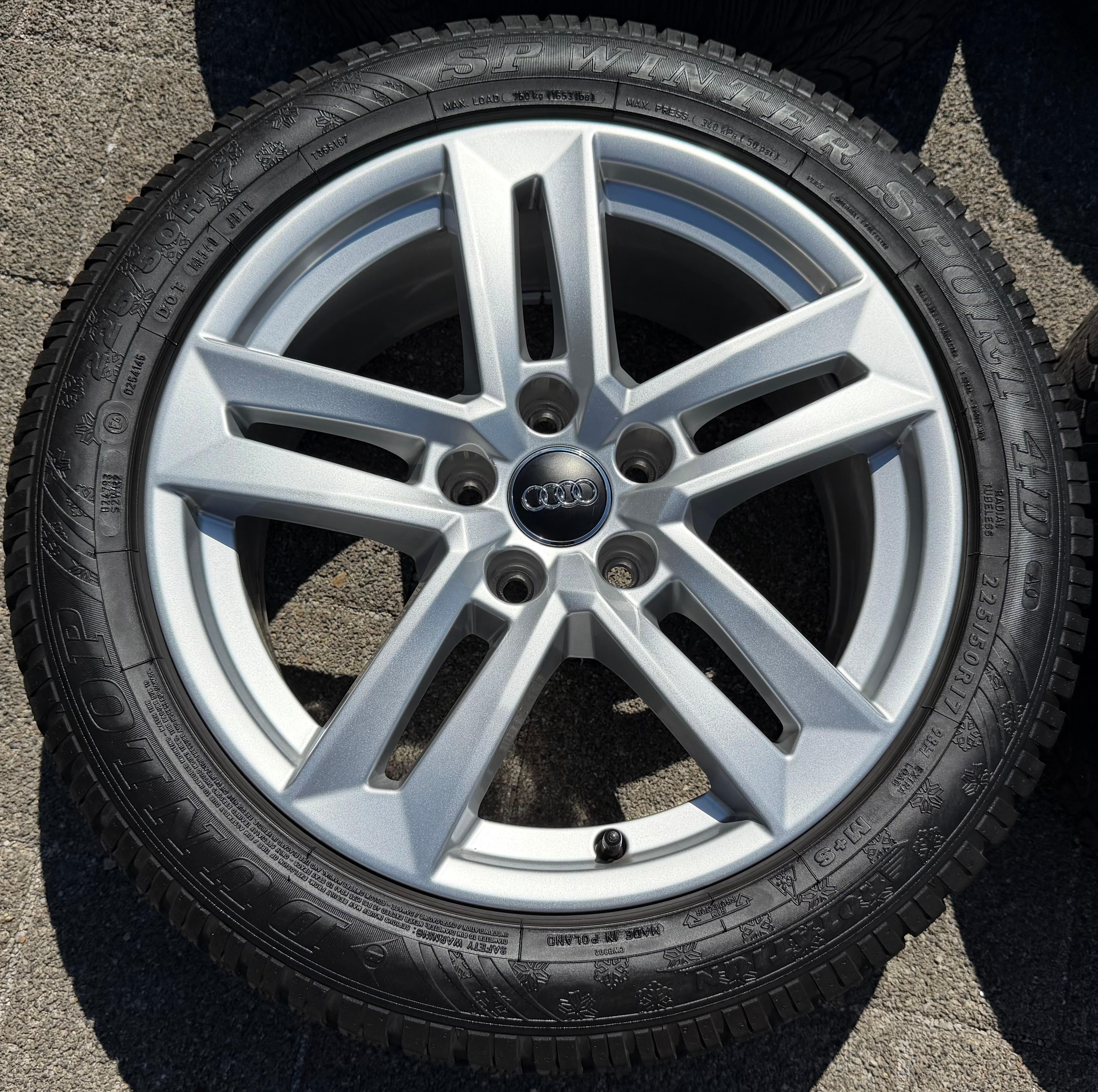 4 Original 17" Alu Winterräder Audi A4 B9 8W 8W0601025P 225/50R17 98H Dunlop 2022