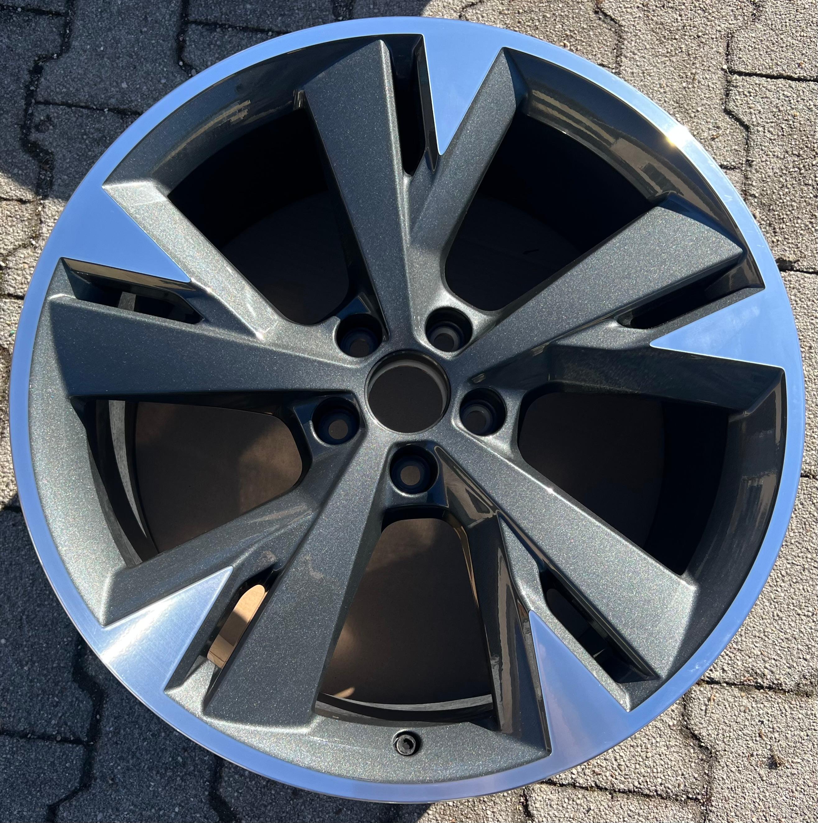 1 ORIGINELE 20" ALUMINIUM VELG AUDI Q4 E-TRON 89A601025M 9x20 ET42 GRATIS VERZENDING