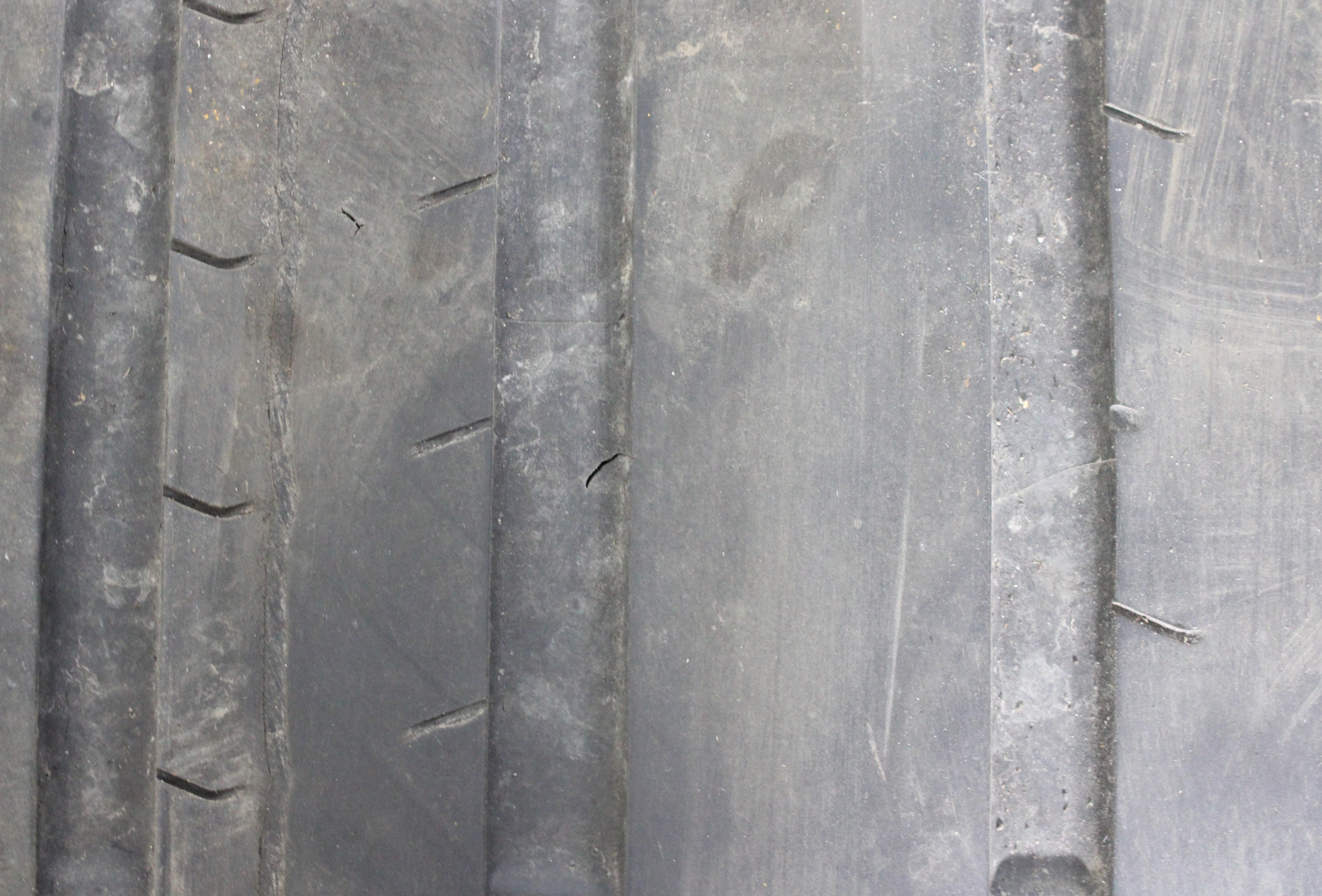 2 x 315/30R22 107Y Sommerreifen Pirelli Pzero PZ4 1* 3,5-4mm 2022