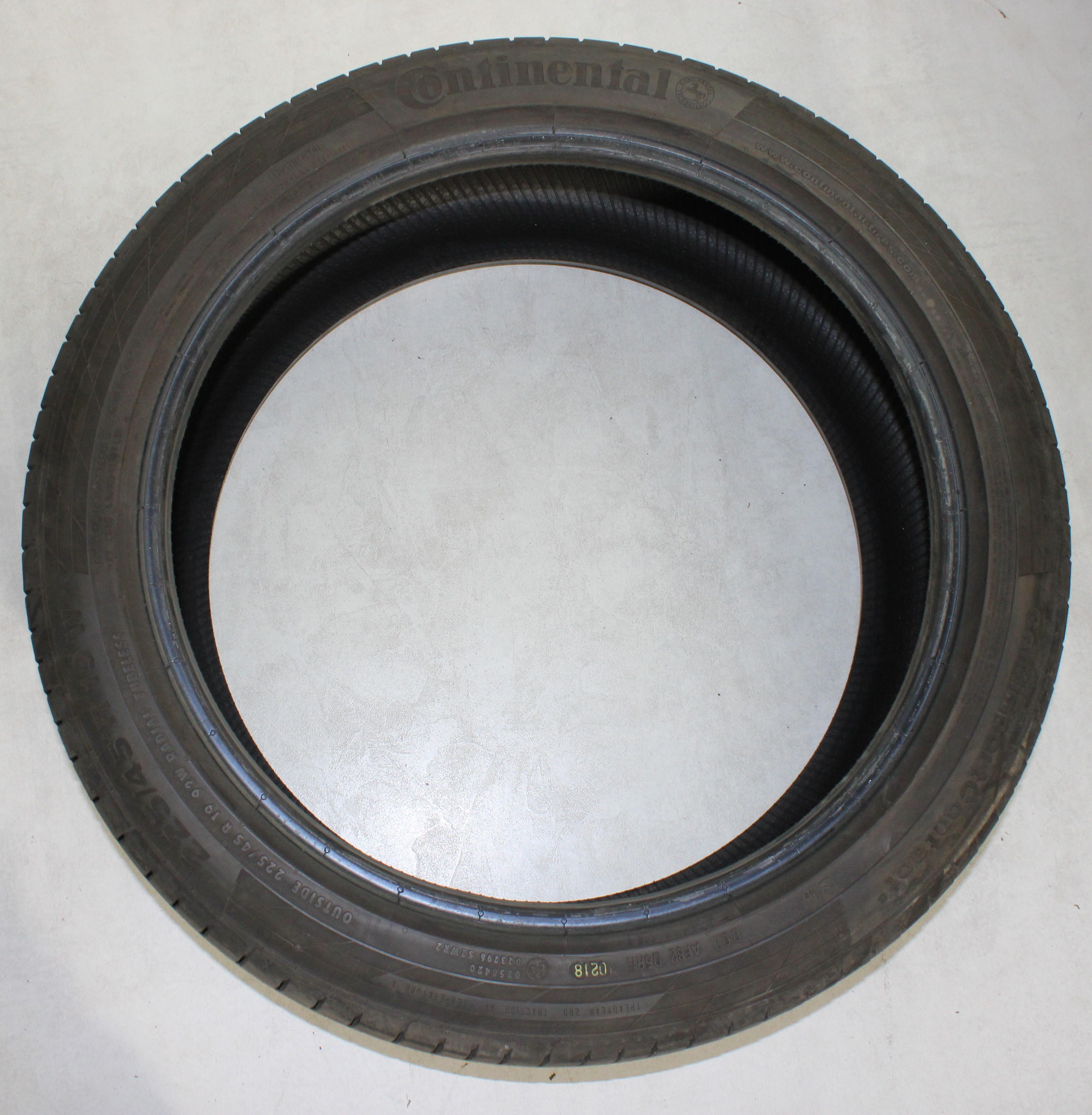 2 pneus d'été Continental Sport Contact 5 225/45R19 92W, profondeur de sculpture 5-5,5 mm, année 2018