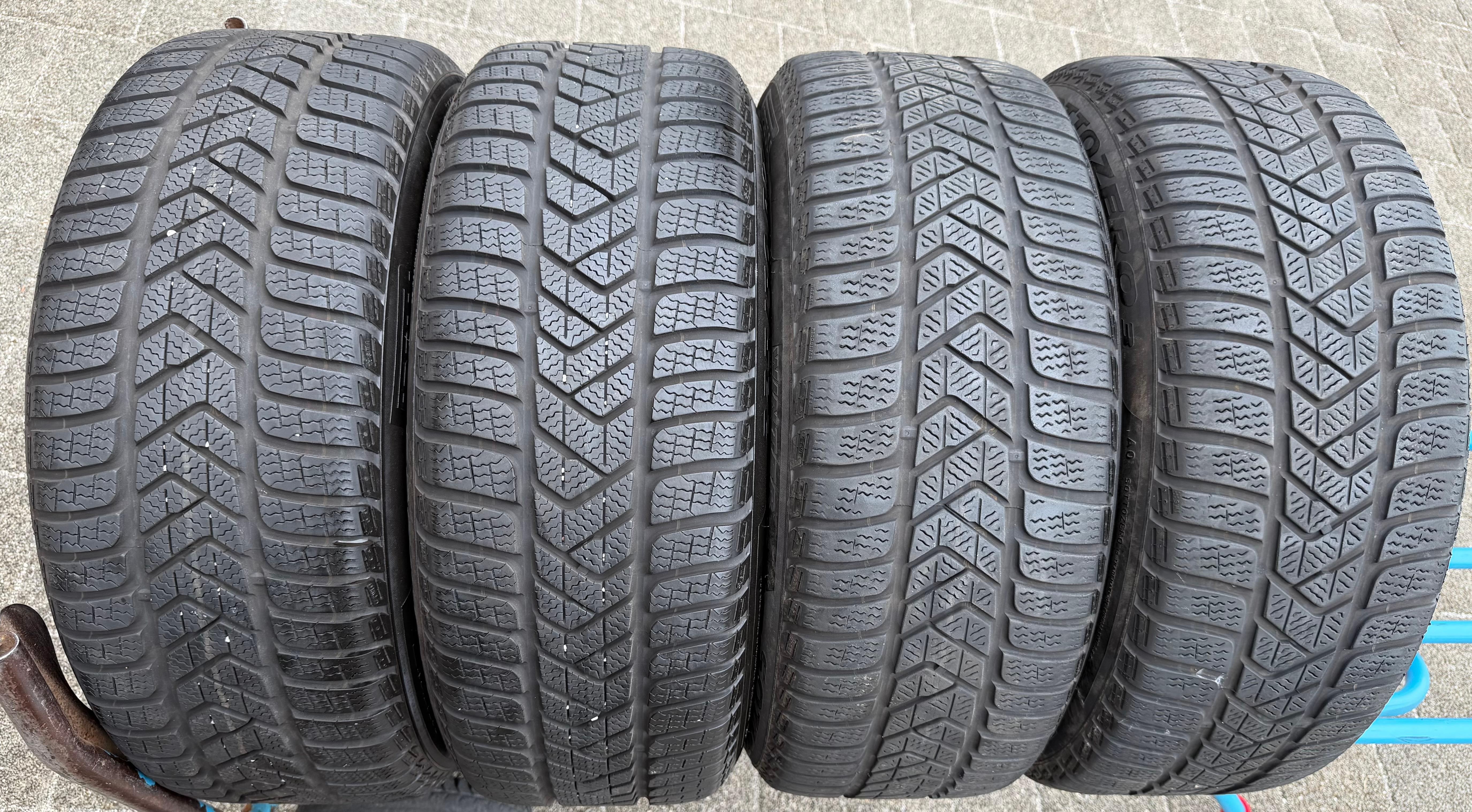4 roues hiver complètes en aluminium d’origine 17" Audi A5 F5 8W 225/50R17 98H 8W0601025AE Pirelli