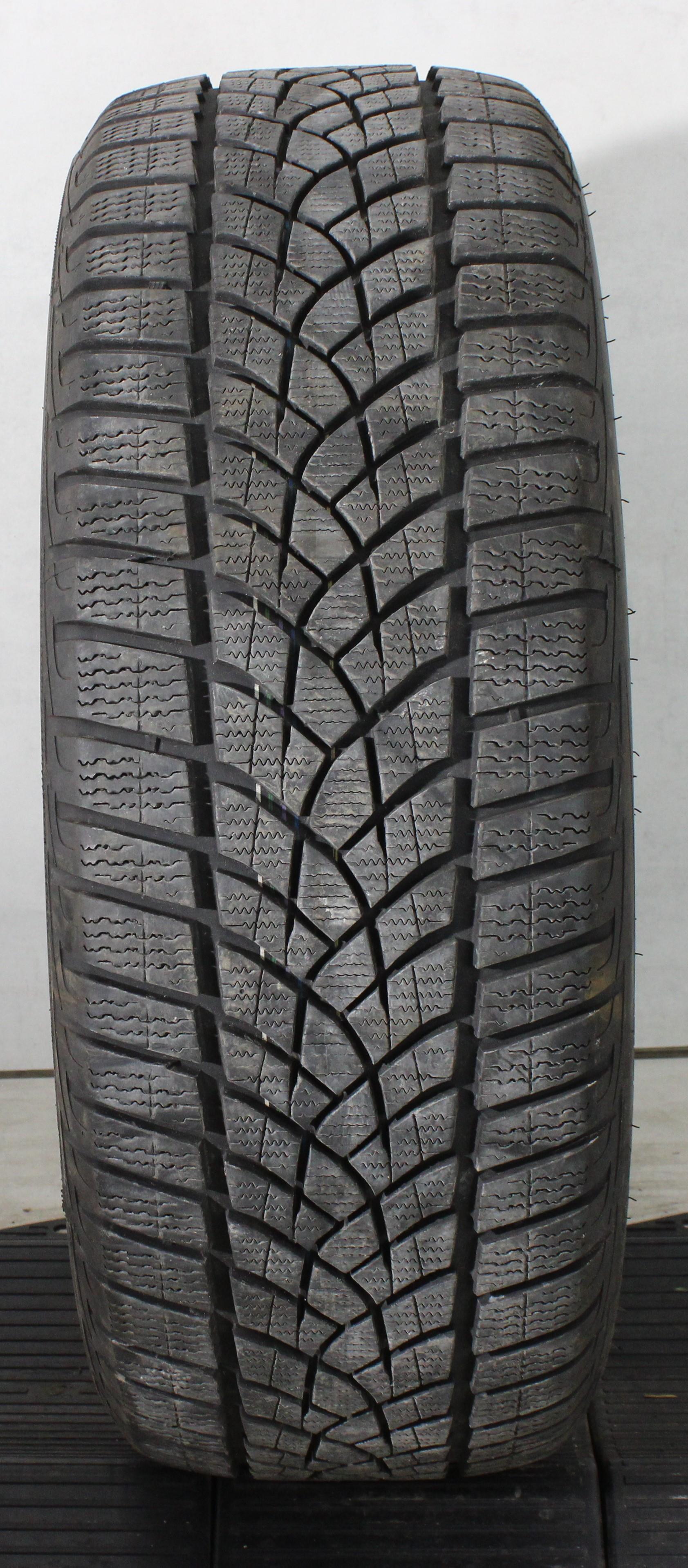 1 x 235/55R18 104H Winterreifen Goodyear Ultra Grip Performance GEN-1 AO 7mm 2023