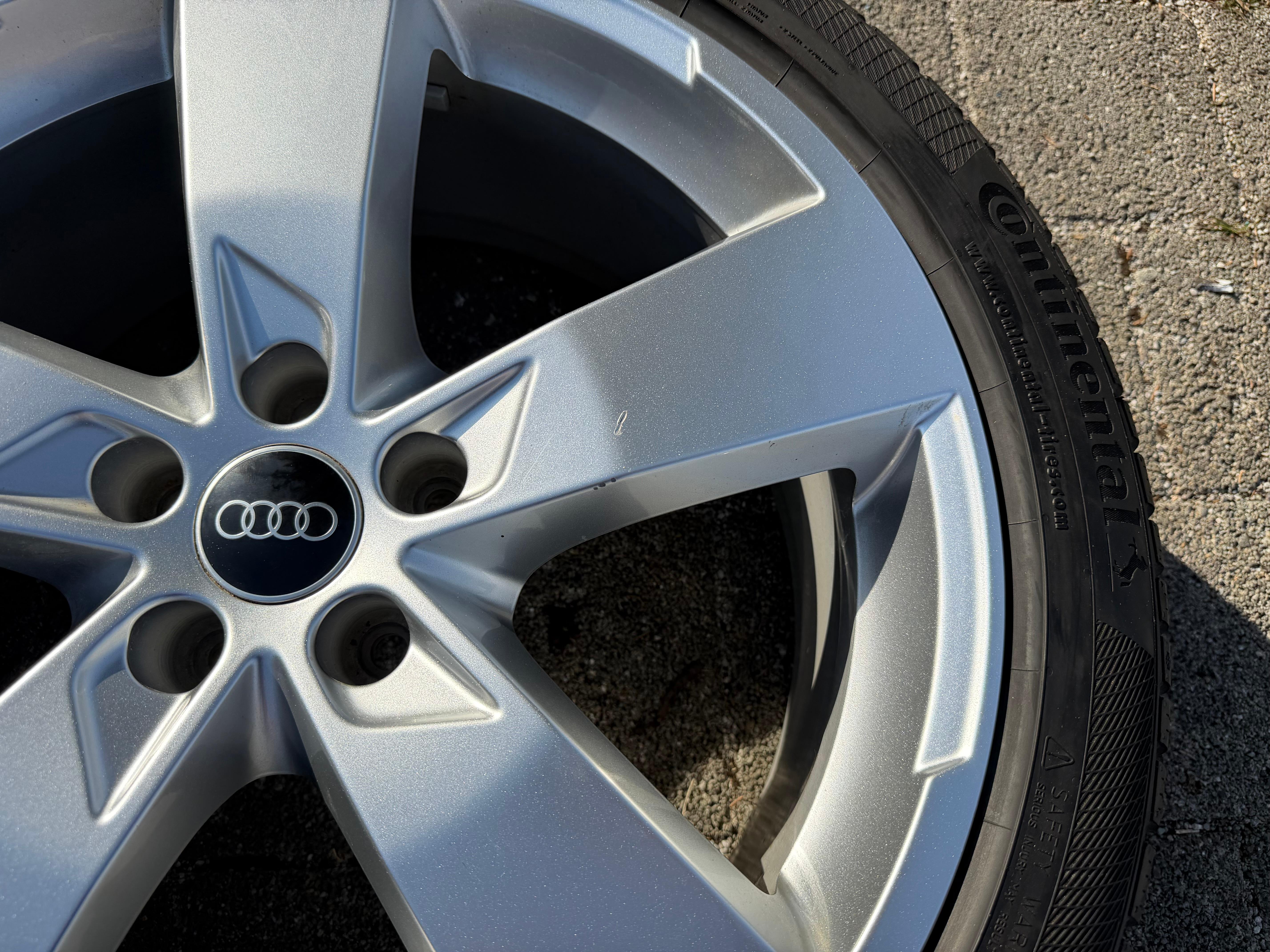 4 Original 20" Alu Winterräder Audi A6 S6 C8 F2 4K0601025K 2022 255/40R20 101W Continental