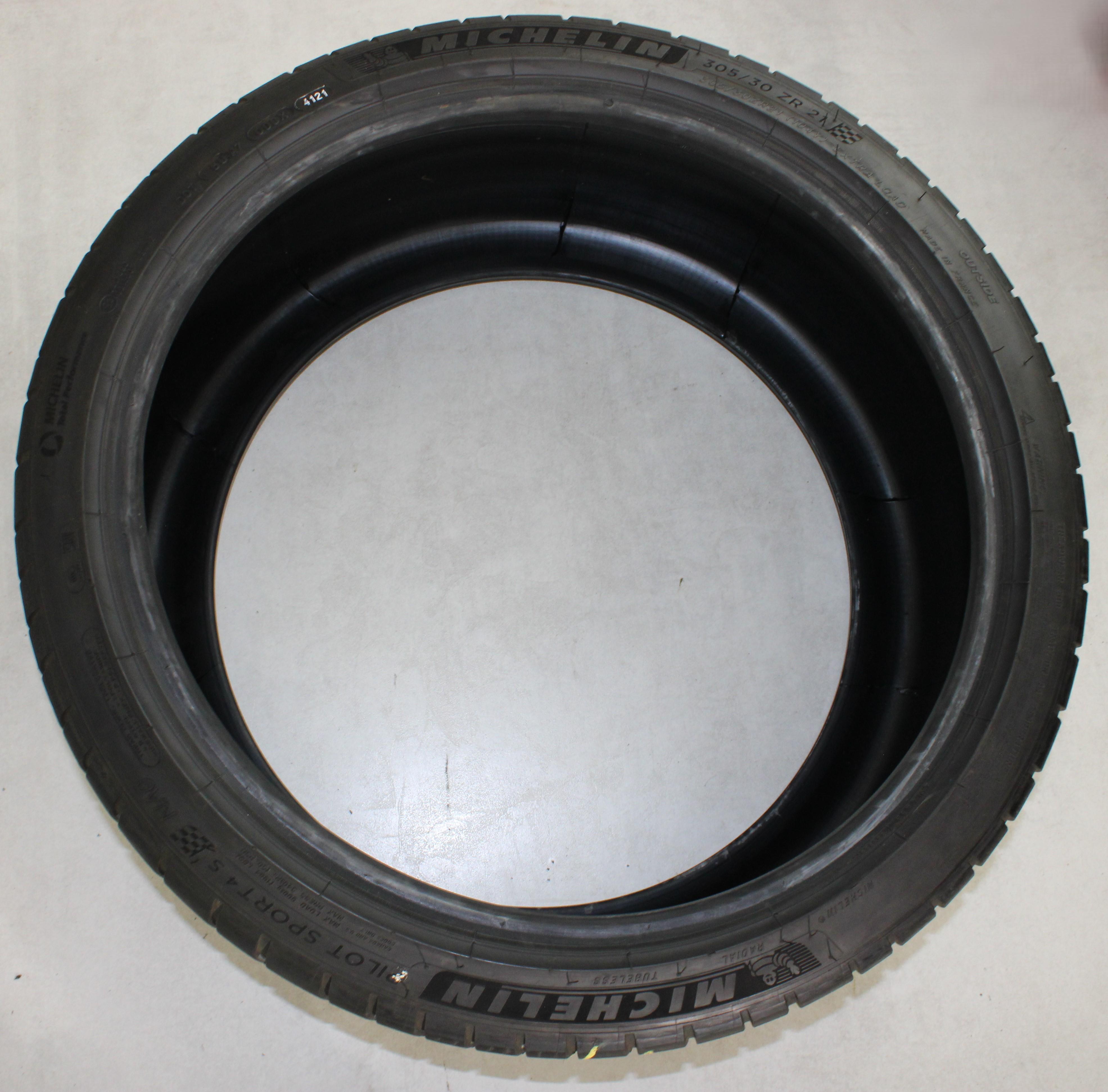 1 pneu d'été 305/30R21 104Y Michelin Pilot Sport 4S NAO 5,5 mm 2021 XL