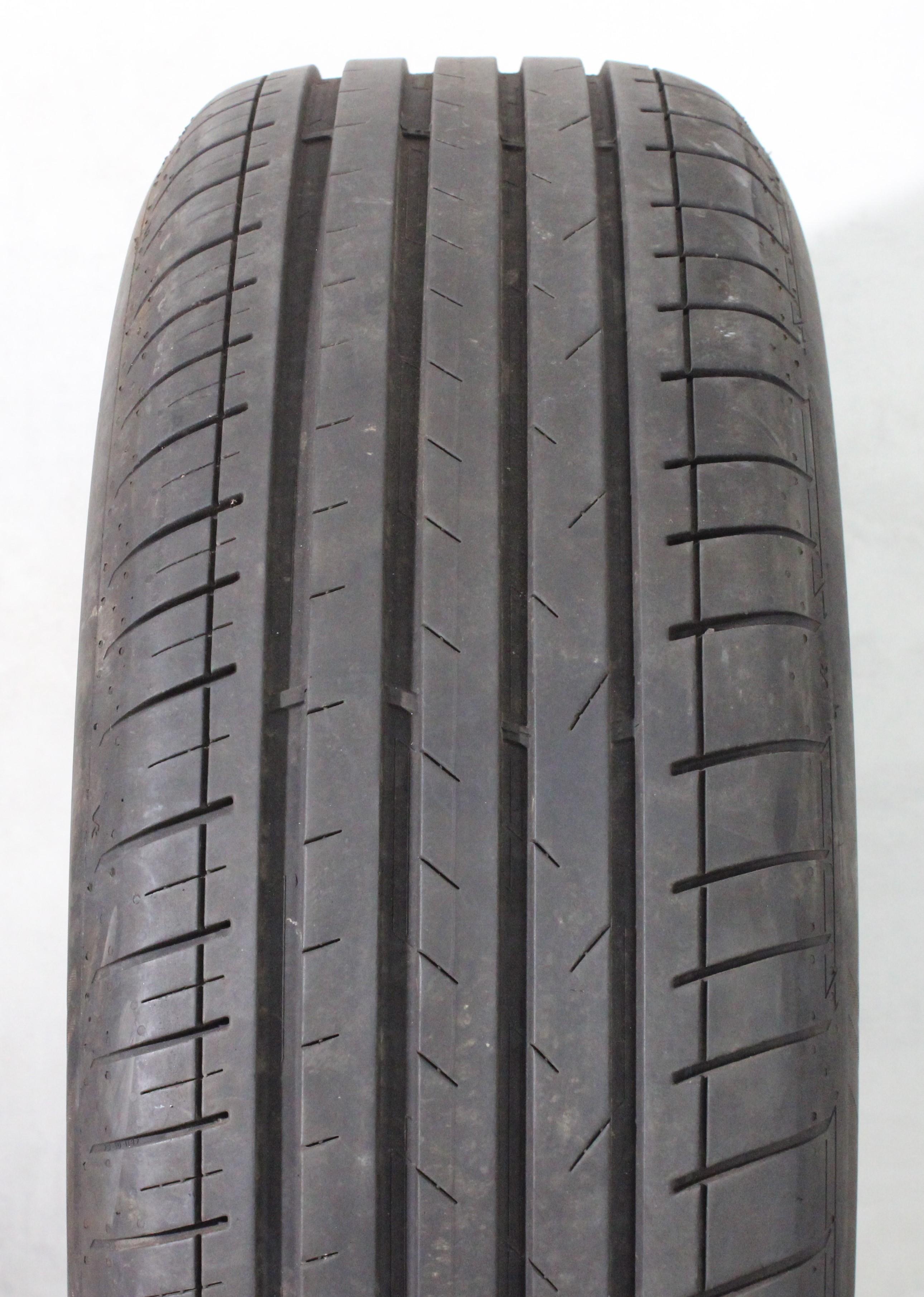 1 neumático de verano 205/60R17 97W Vredestein Ultrac 1* 5,5 mm 2025